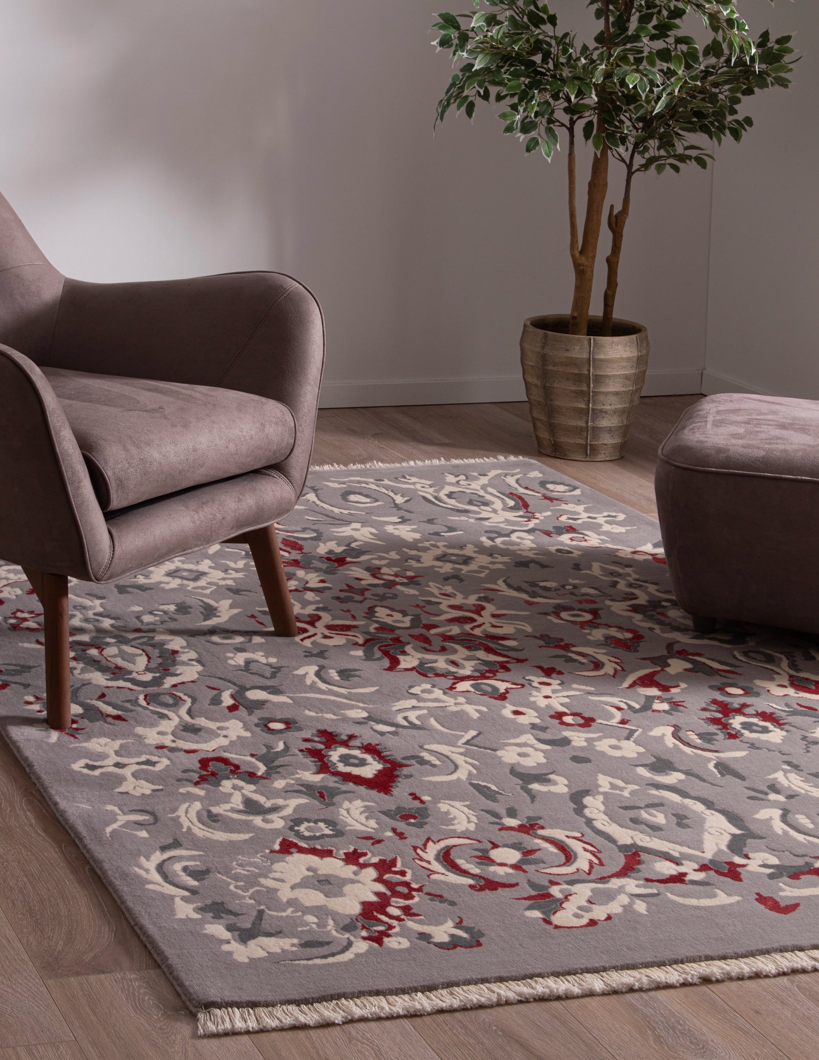 Rechteck Teppich Emmen Deluxe in Grau von Hadorn™ - Lifestyle Image