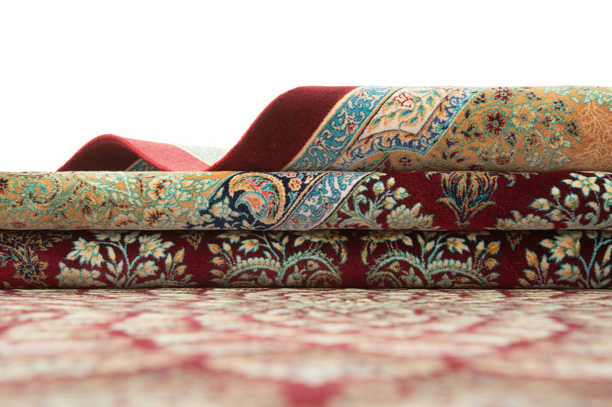 Rechteck Teppich Ghom Design in Rot von Hadorn™ - Lifestyle Image