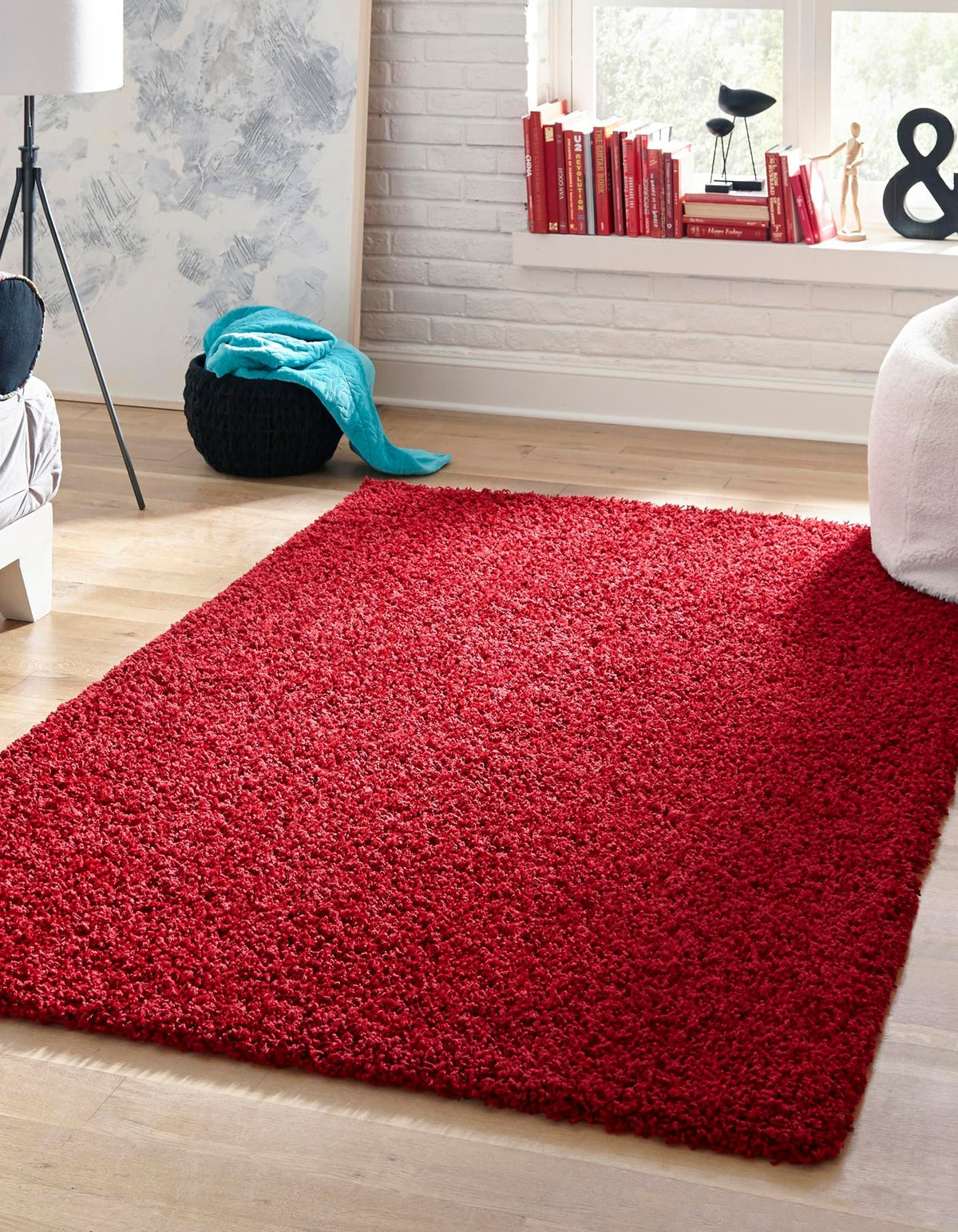 Rechteck Hochflorteppich Solid Shag in Rot von Hadorn™ - Lifestyle Image