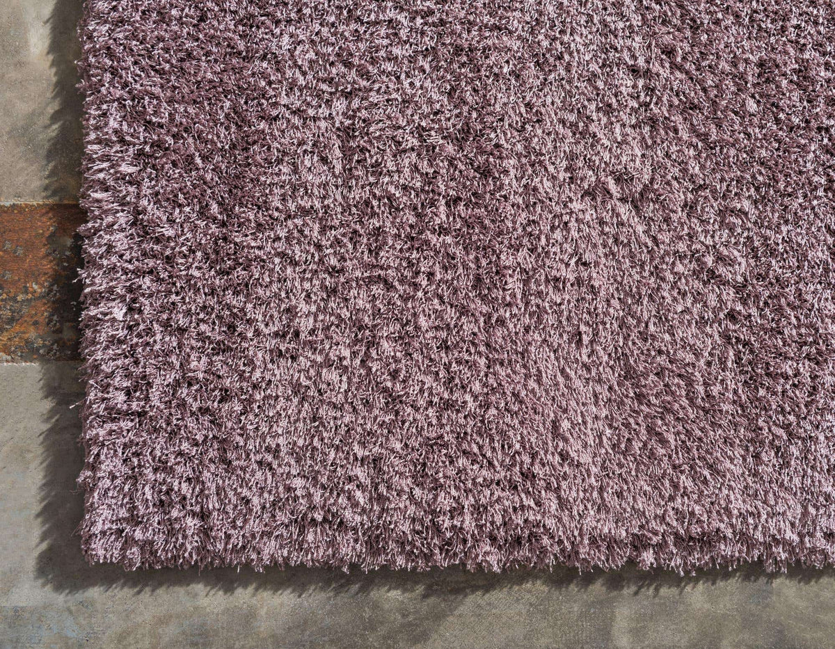 Rechteck Teppich Luzern in Violett von Hadorn™ - Lifestyle Image