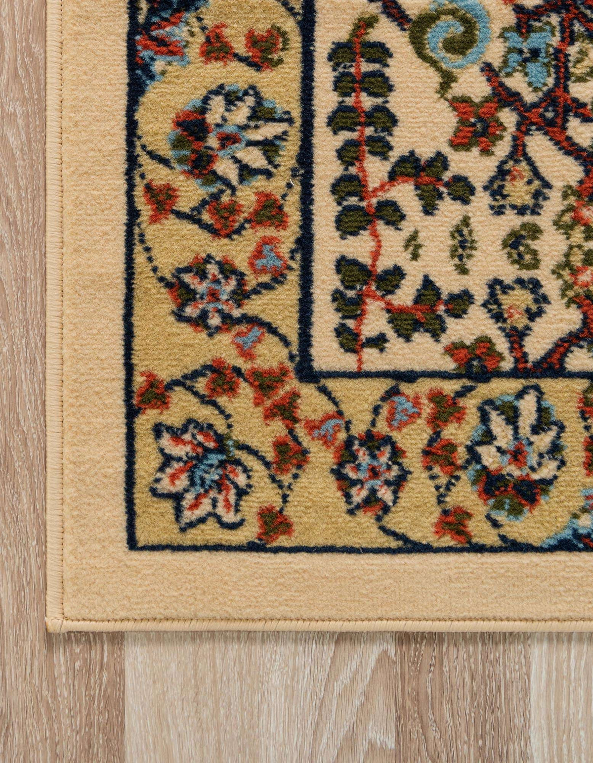 Läufer Teppich Isfahan Design in Creme von Hadorn™ - Lifestyle Image