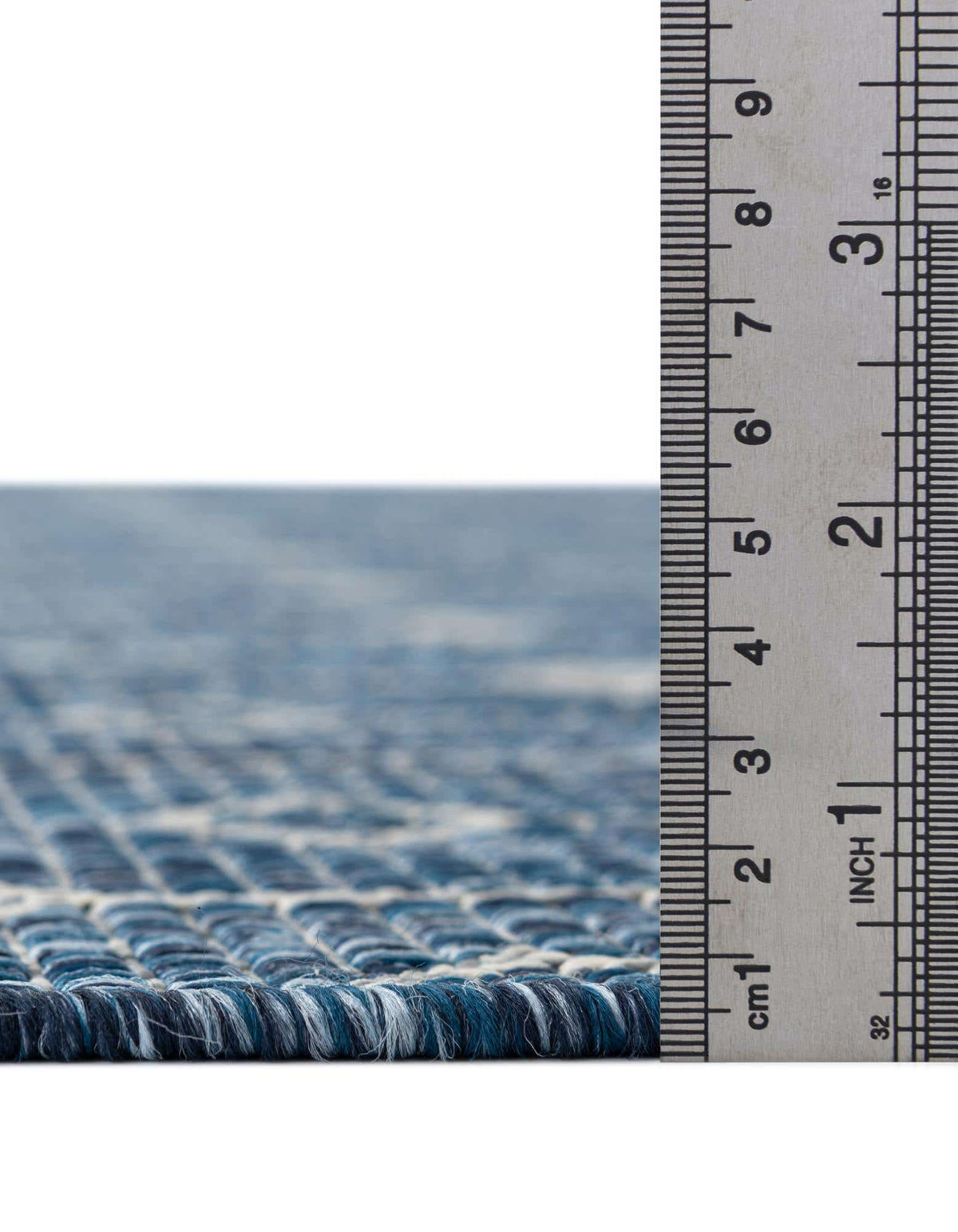 Quadratisch Outdoor Teppich Tulum Outdoor in Blau von Hadorn™ - Lifestyle Image