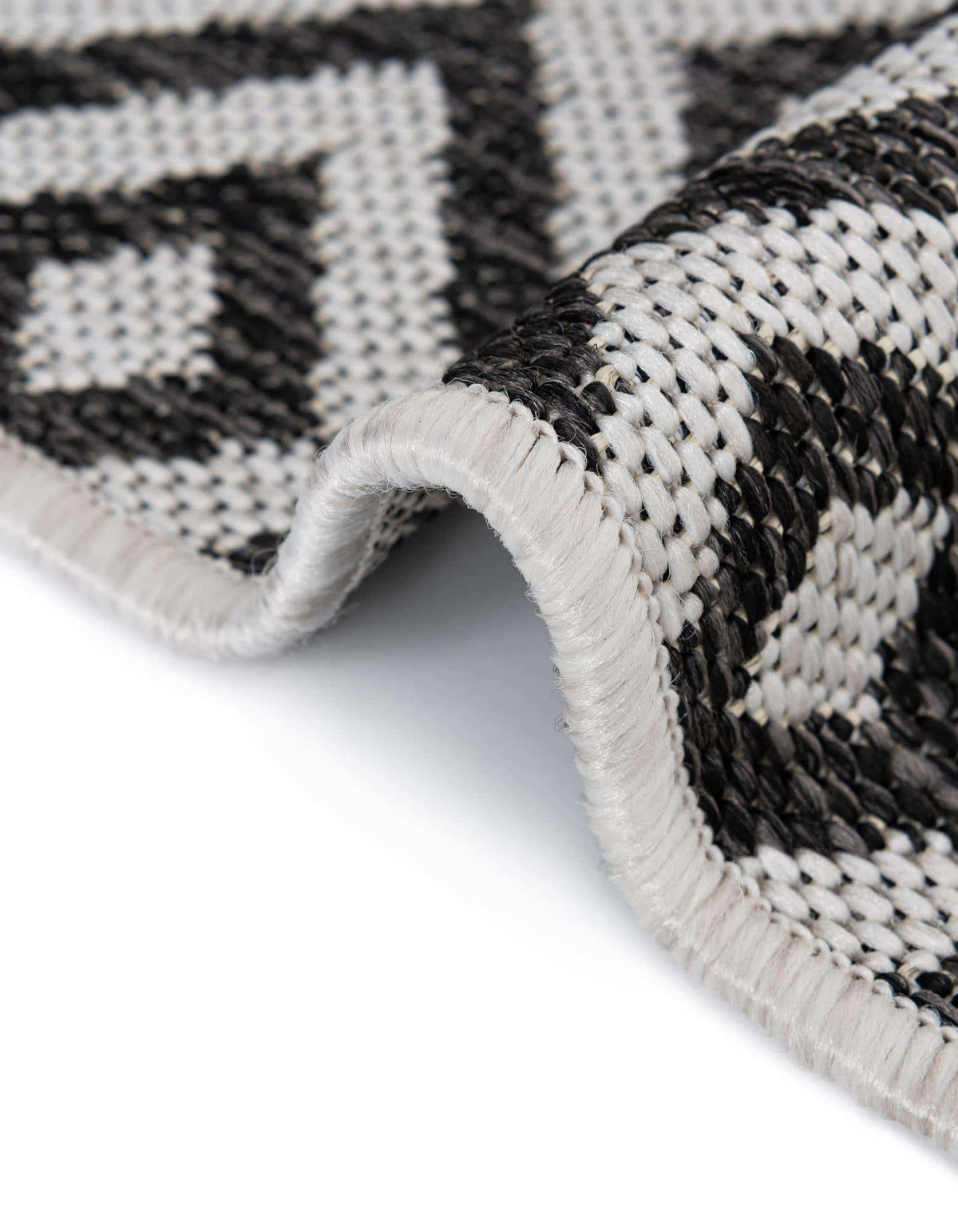 Rechteck Outdoor Teppich Tulum Outdoor in Anthrazit von Hadorn™ - Lifestyle Image