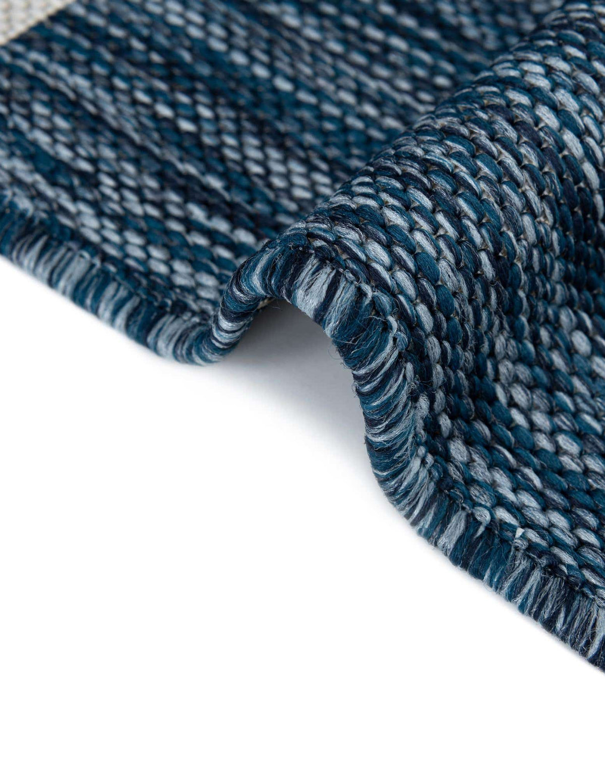 Rund Outdoor Teppich Tulum Outdoor in Blau von Hadorn™ - Lifestyle Image