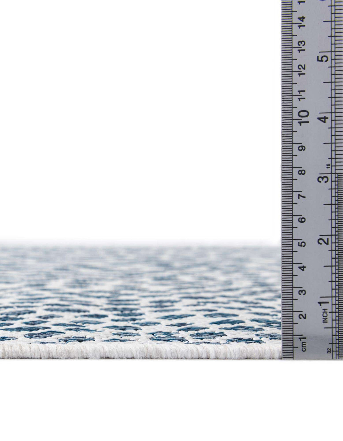 Quadratisch Outdoor Teppich Tulum Outdoor in Blau von Hadorn™ - Lifestyle Image