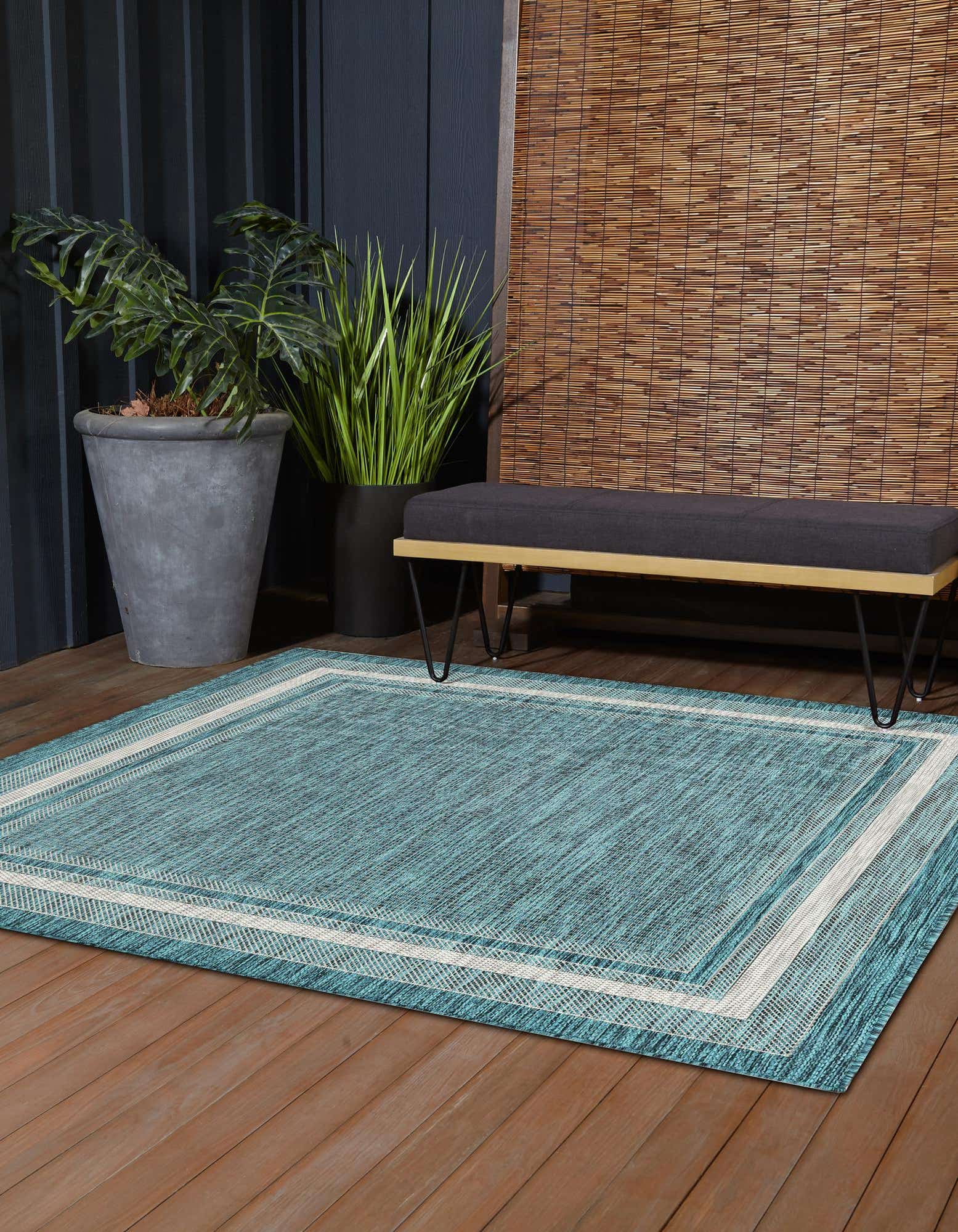 Quadratisch Outdoor Teppich Tulum Outdoor in Blaugrün von Hadorn™ - Lifestyle Image
