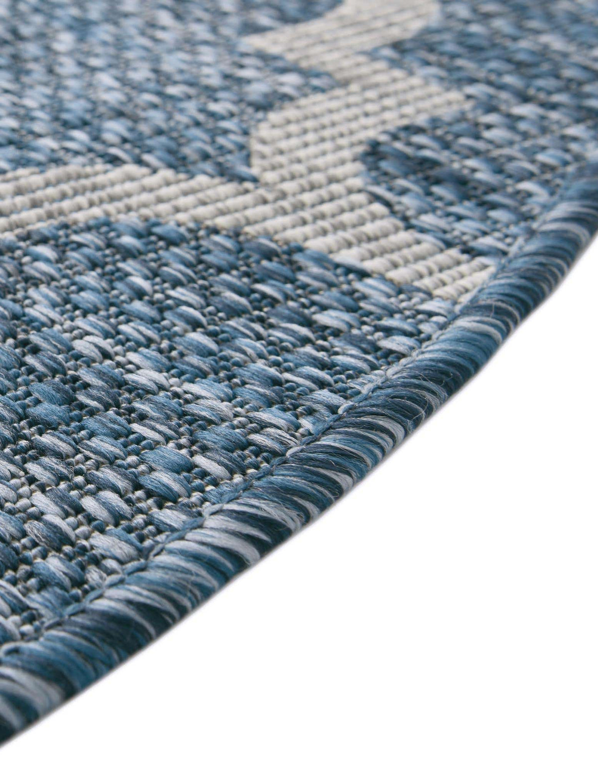 Rund Outdoor Teppich Tulum Outdoor in Marineblau von Hadorn™ - Lifestyle Image