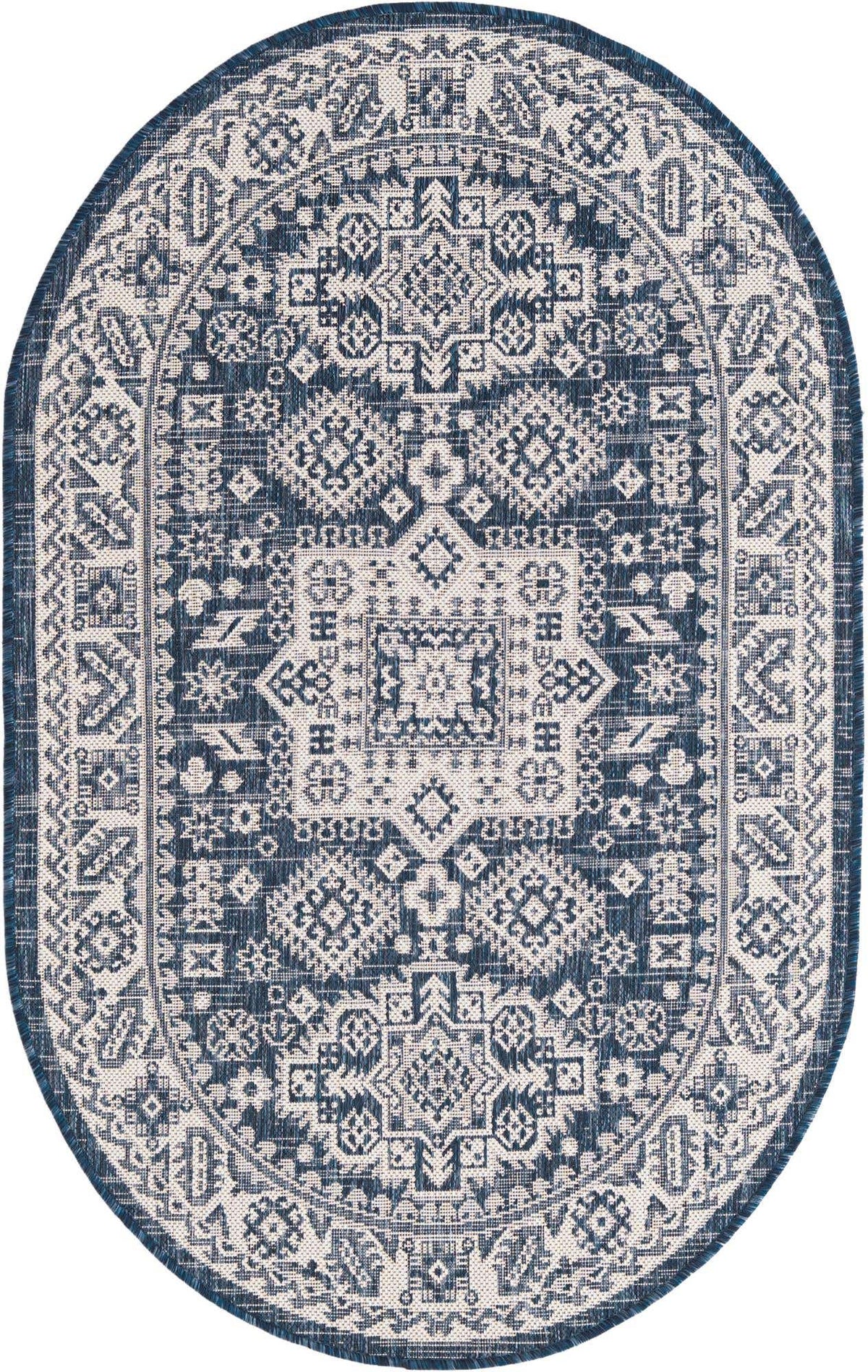 Oval Outdoor Teppich Tulum Outdoor in Blau von Hadorn™ - Lifestyle Image