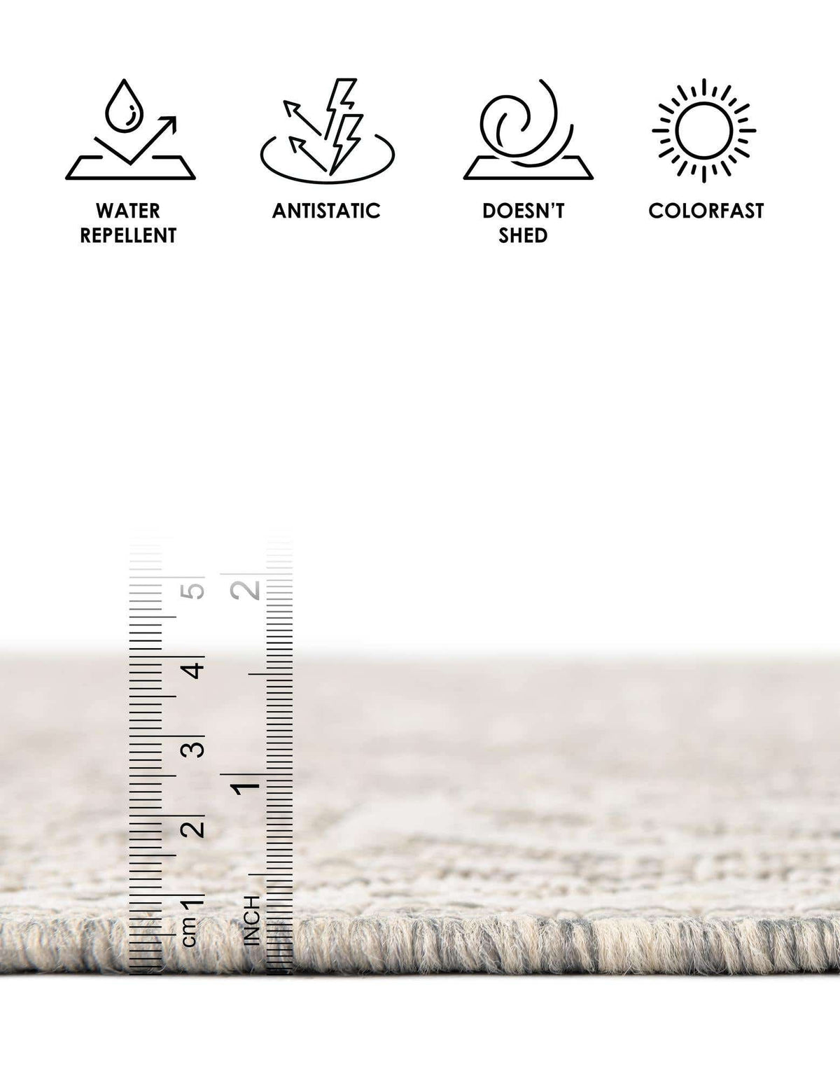 Oval Outdoor Teppich Tulum Outdoor in Hellgrau von Hadorn™ - Lifestyle Image