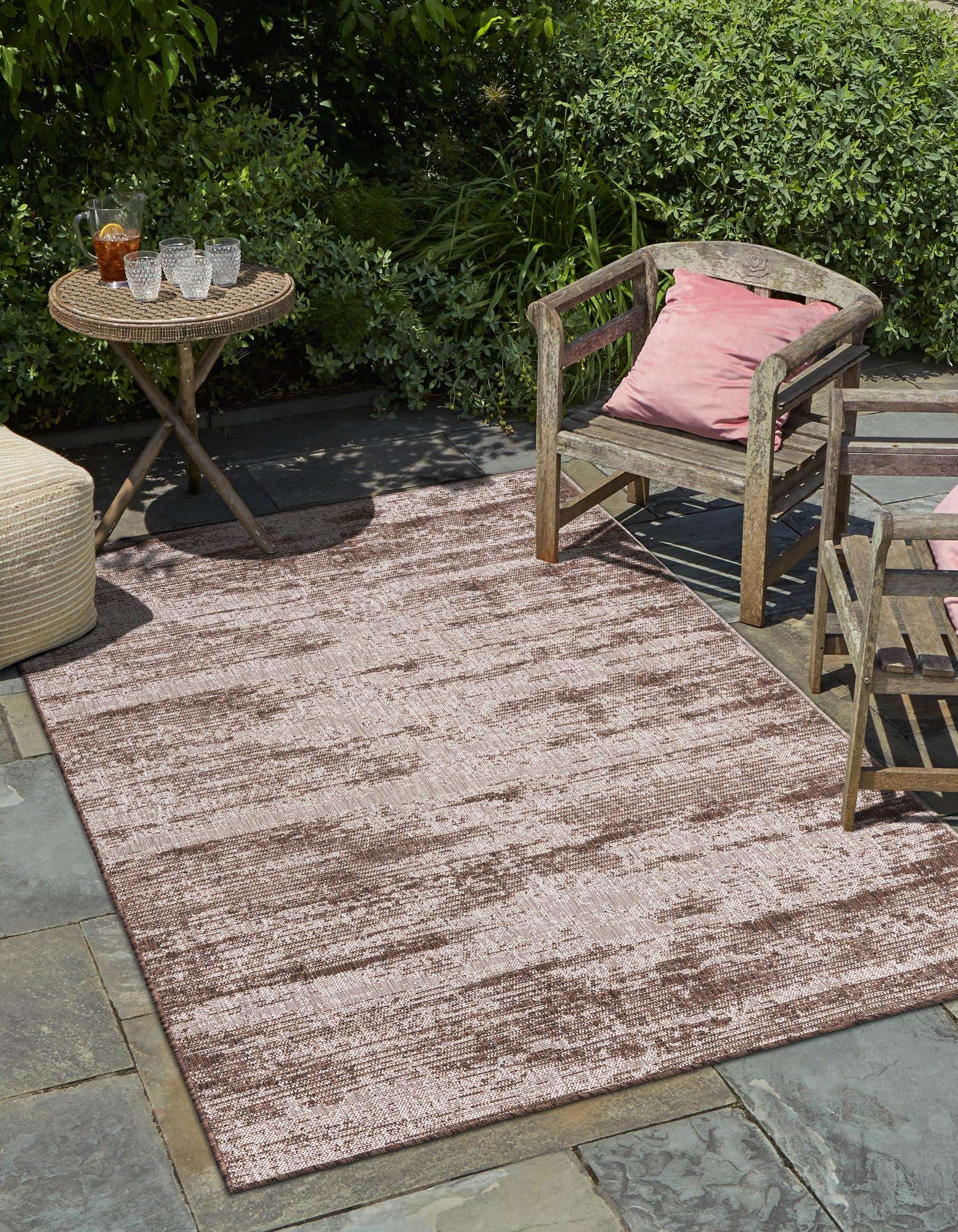 Rechteck Outdoor Teppich Tulum Outdoor Modern in Braun von Hadorn™ - Lifestyle Image