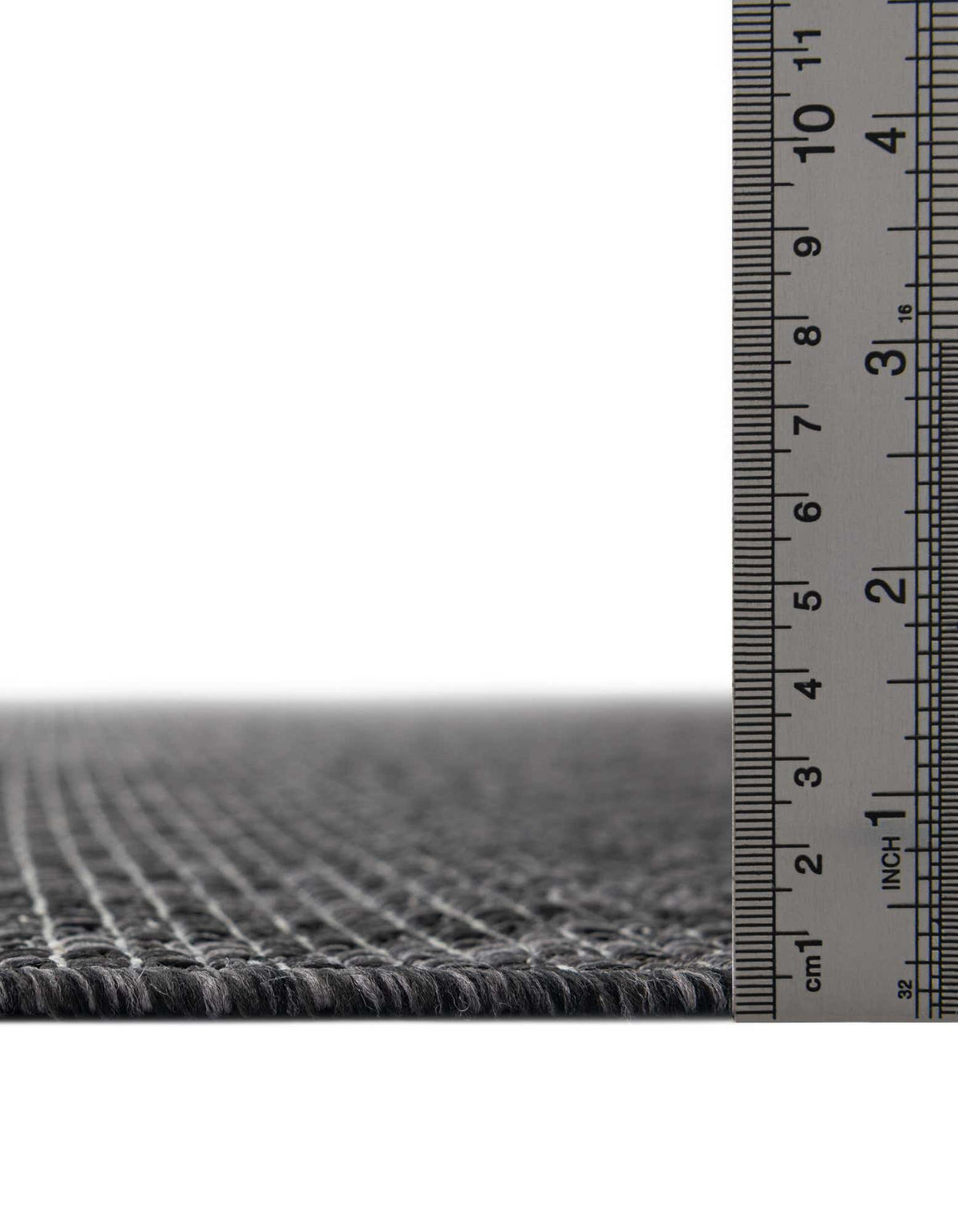 Rund Outdoor Teppich Tulum Outdoor in Schwarz von Hadorn™ - Lifestyle Image