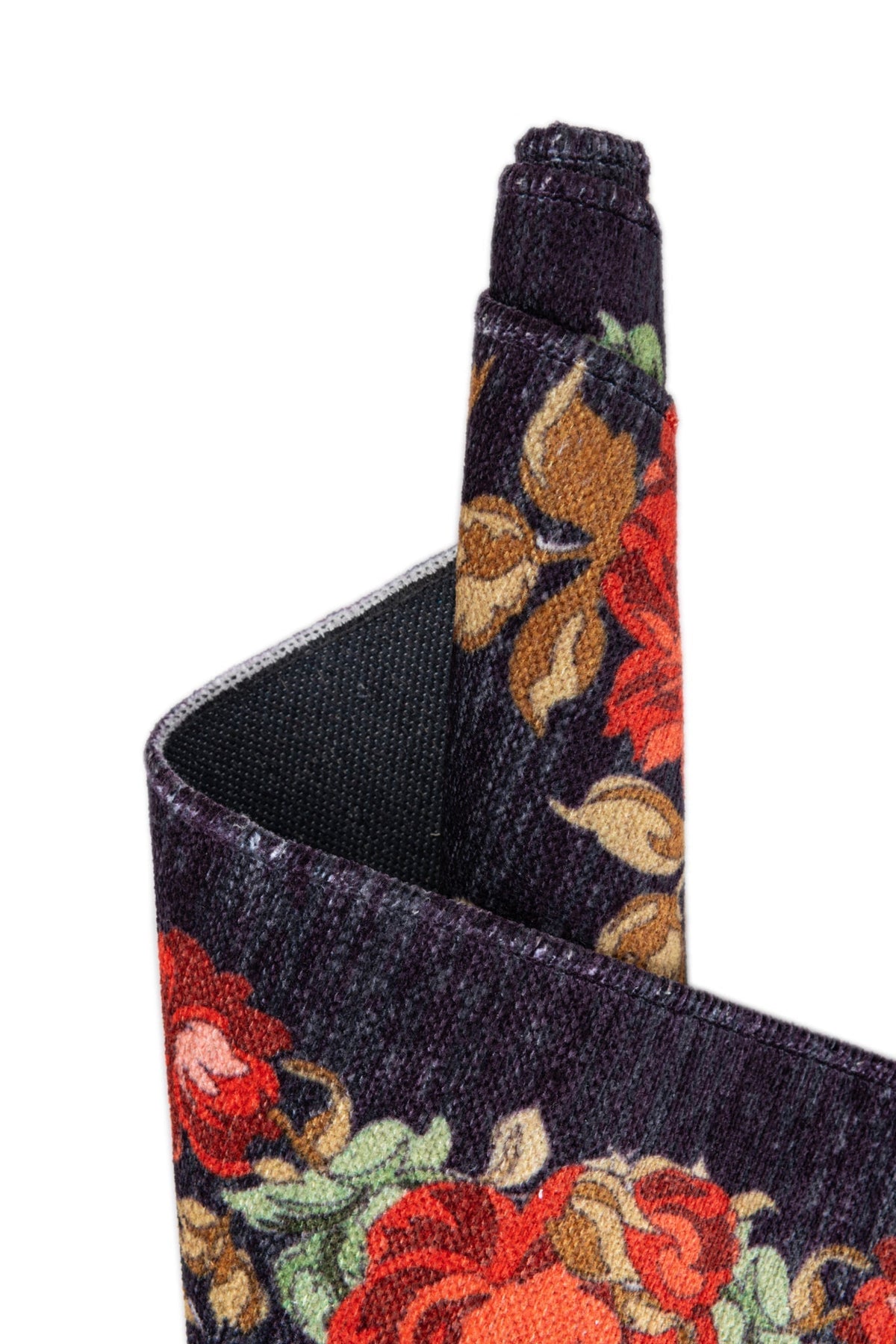 Läufer Teppich Kriens Floret in Schwarz von Hadorn™ - Lifestyle Image