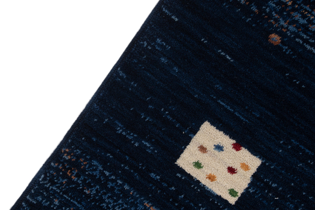 Rechteck Teppich Emmen in Blau von Hadorn™ - Lifestyle Image