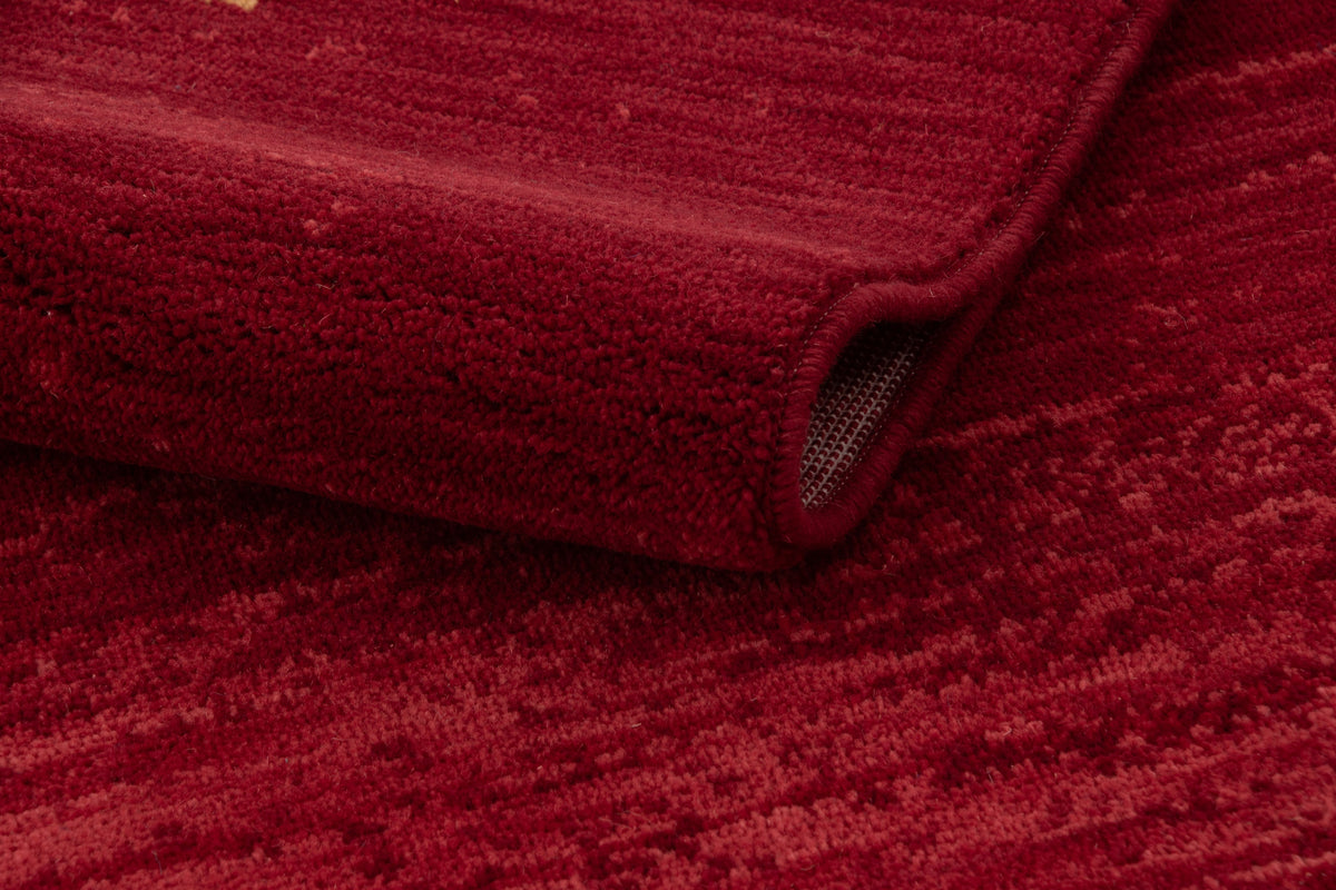 Rechteck Teppich Emmen in Rot von Hadorn™ - Lifestyle Image