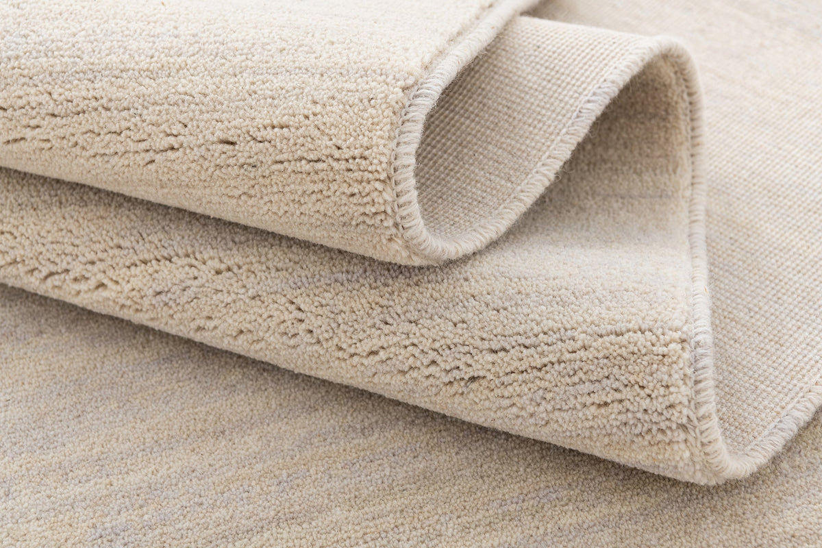 Rechteck Teppich Emmen in Beige von Hadorn™ - Lifestyle Image