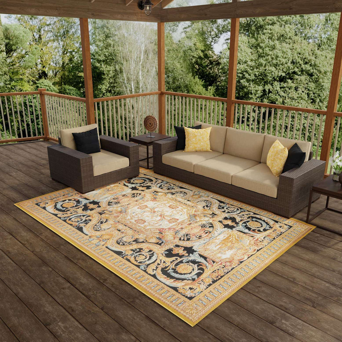 Outdoor Traditional