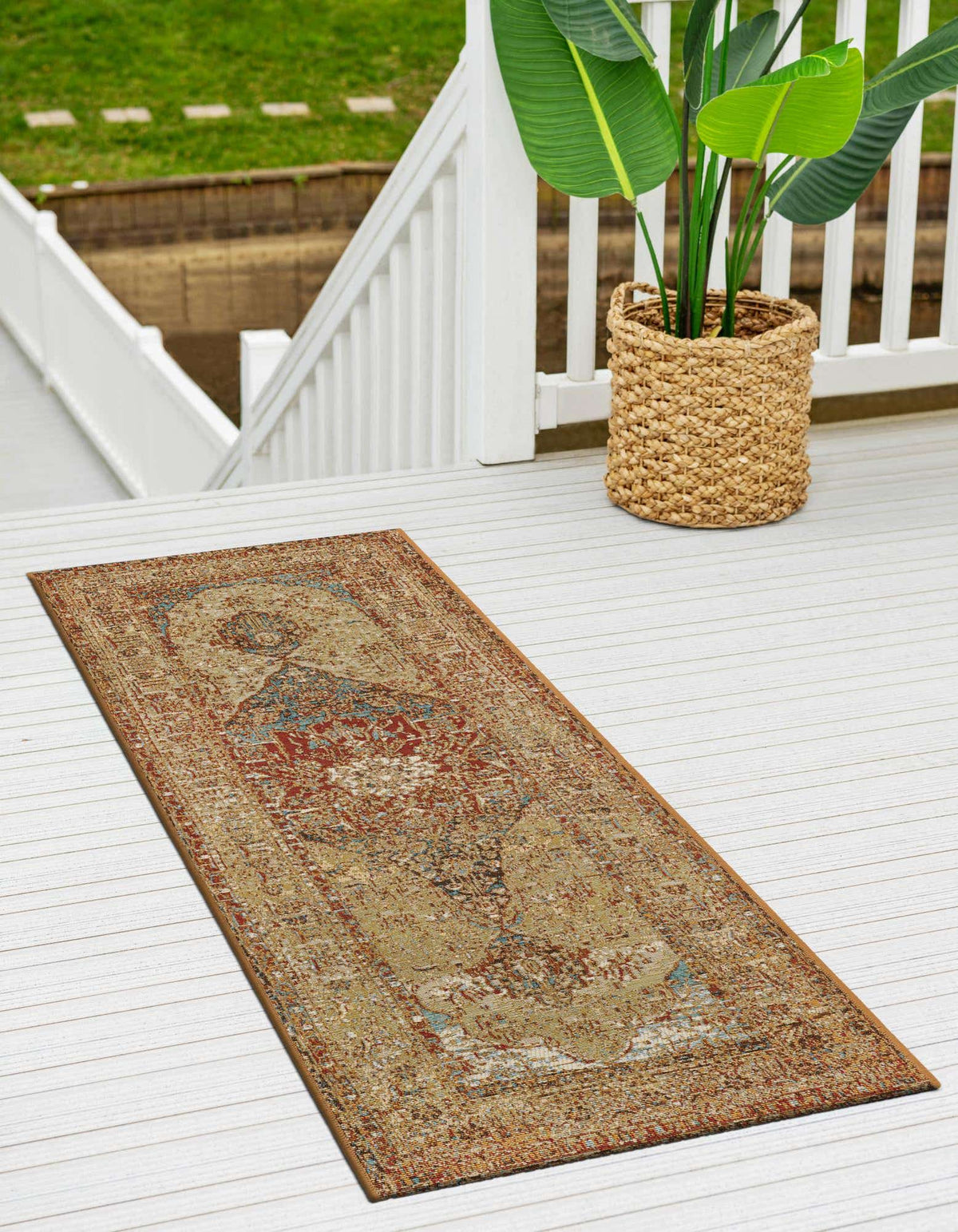 Outdoor Traditional