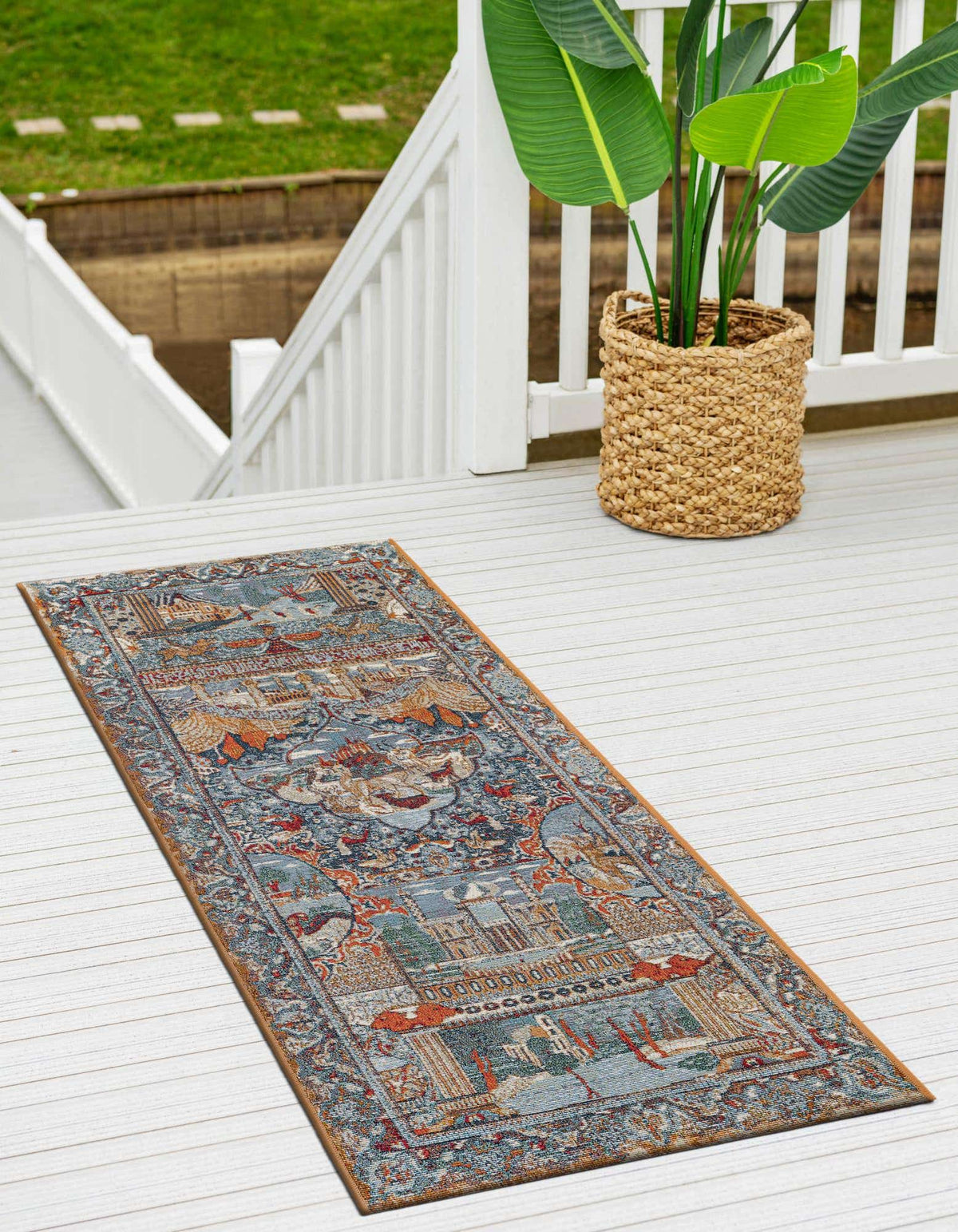 Outdoor Traditional