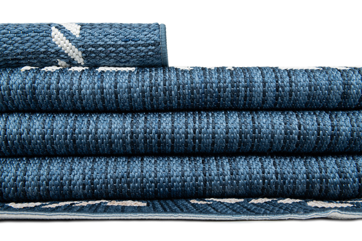 Rechteck Teppich Juniper Greka in Blau von Hadorn™ - Lifestyle Image