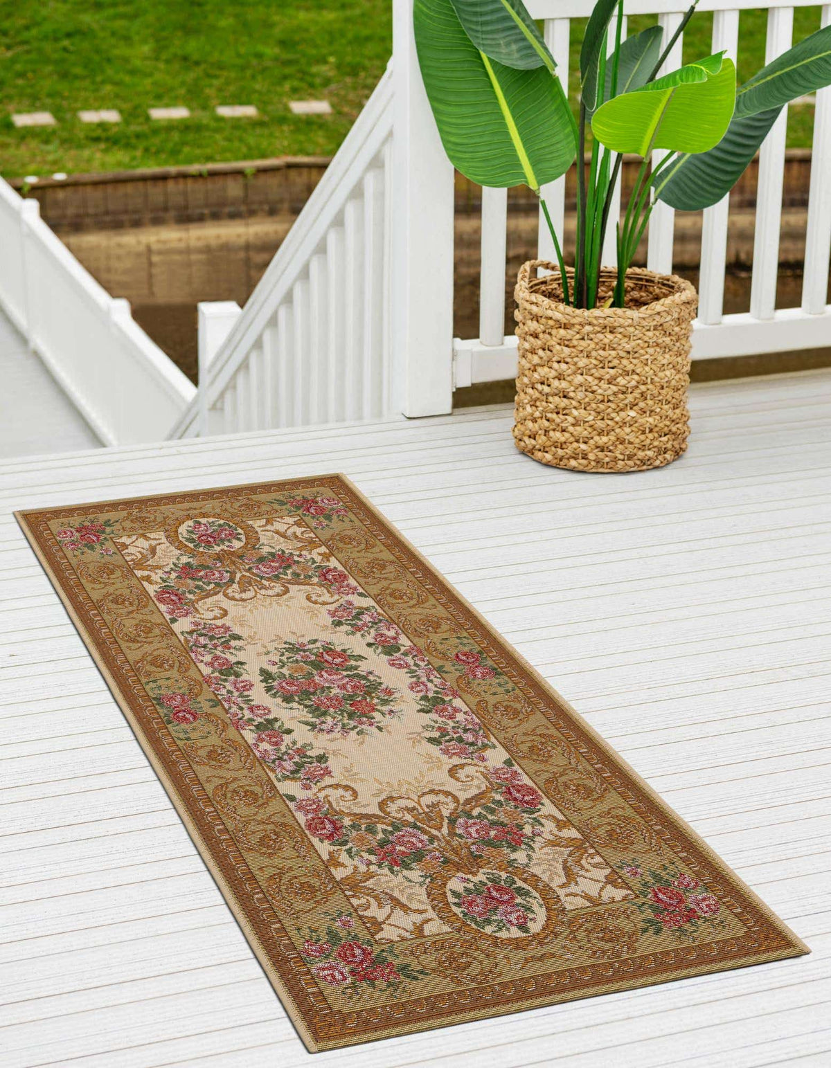 Outdoor Traditional