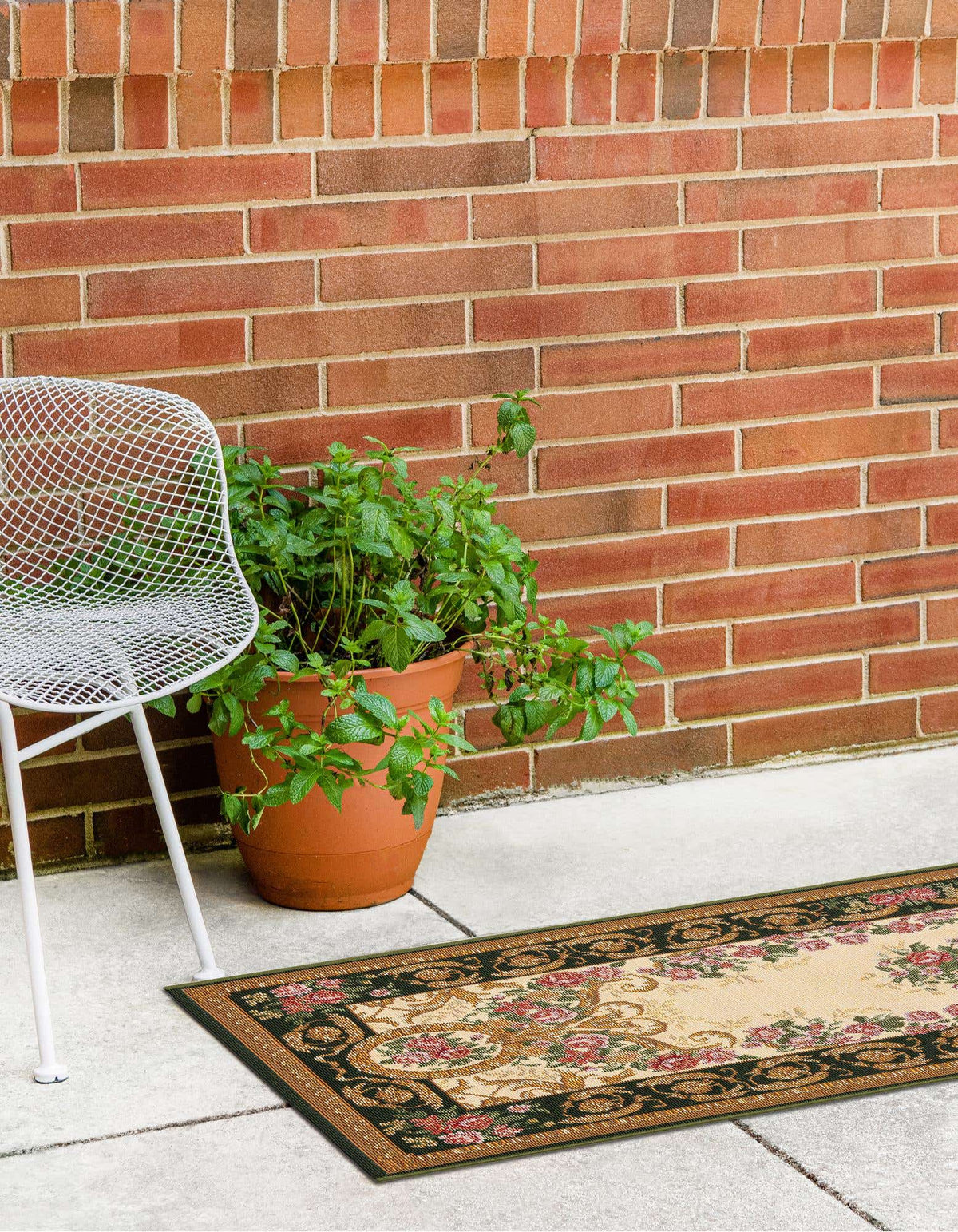 Outdoor Traditional