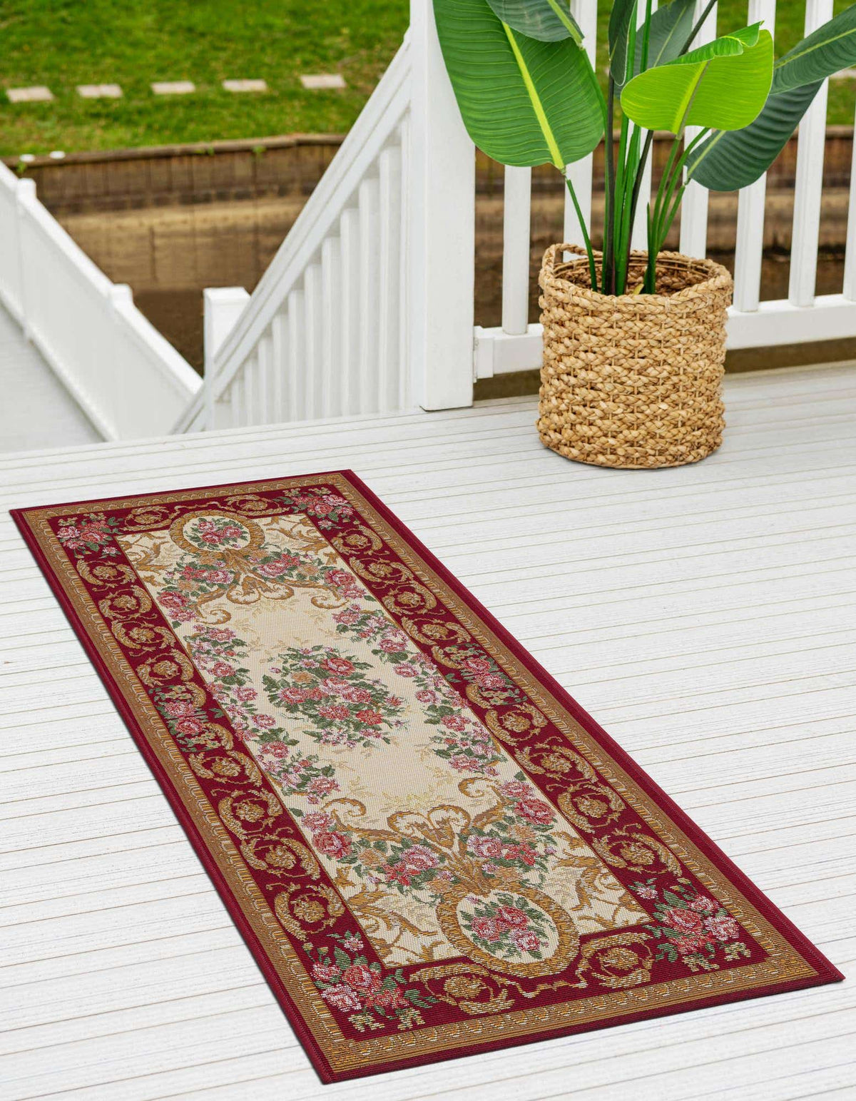 Outdoor Traditional