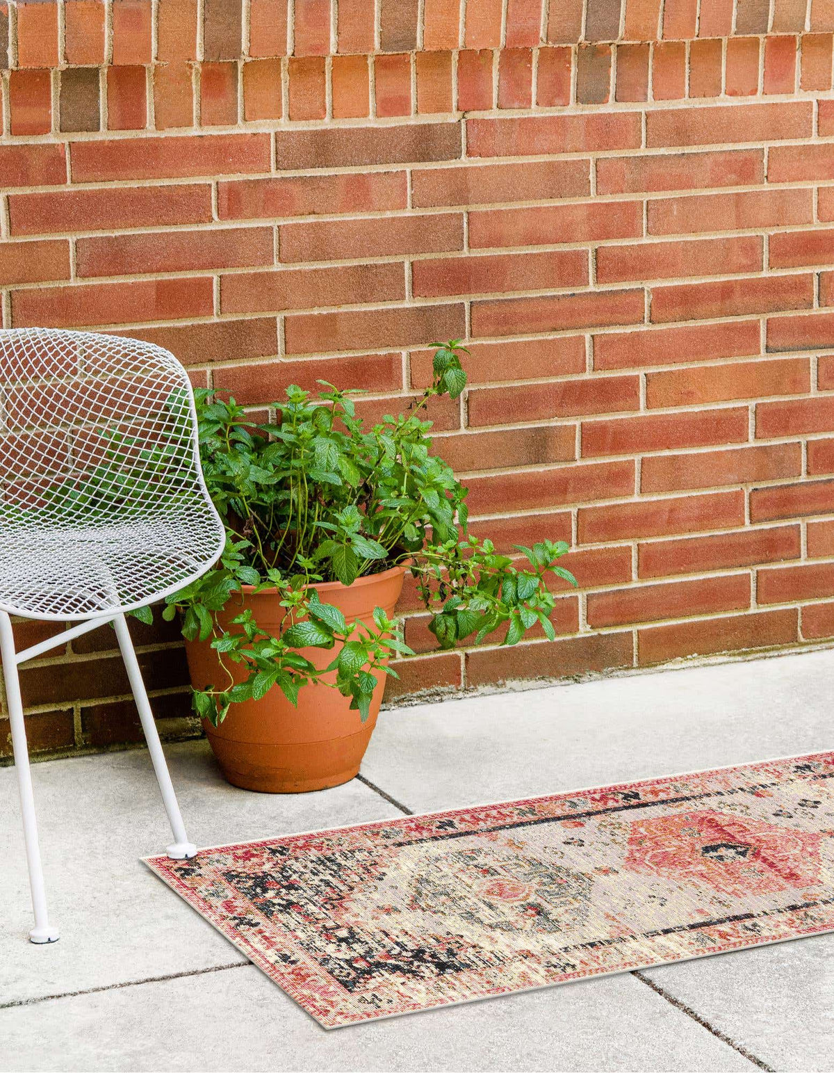 Outdoor Traditional