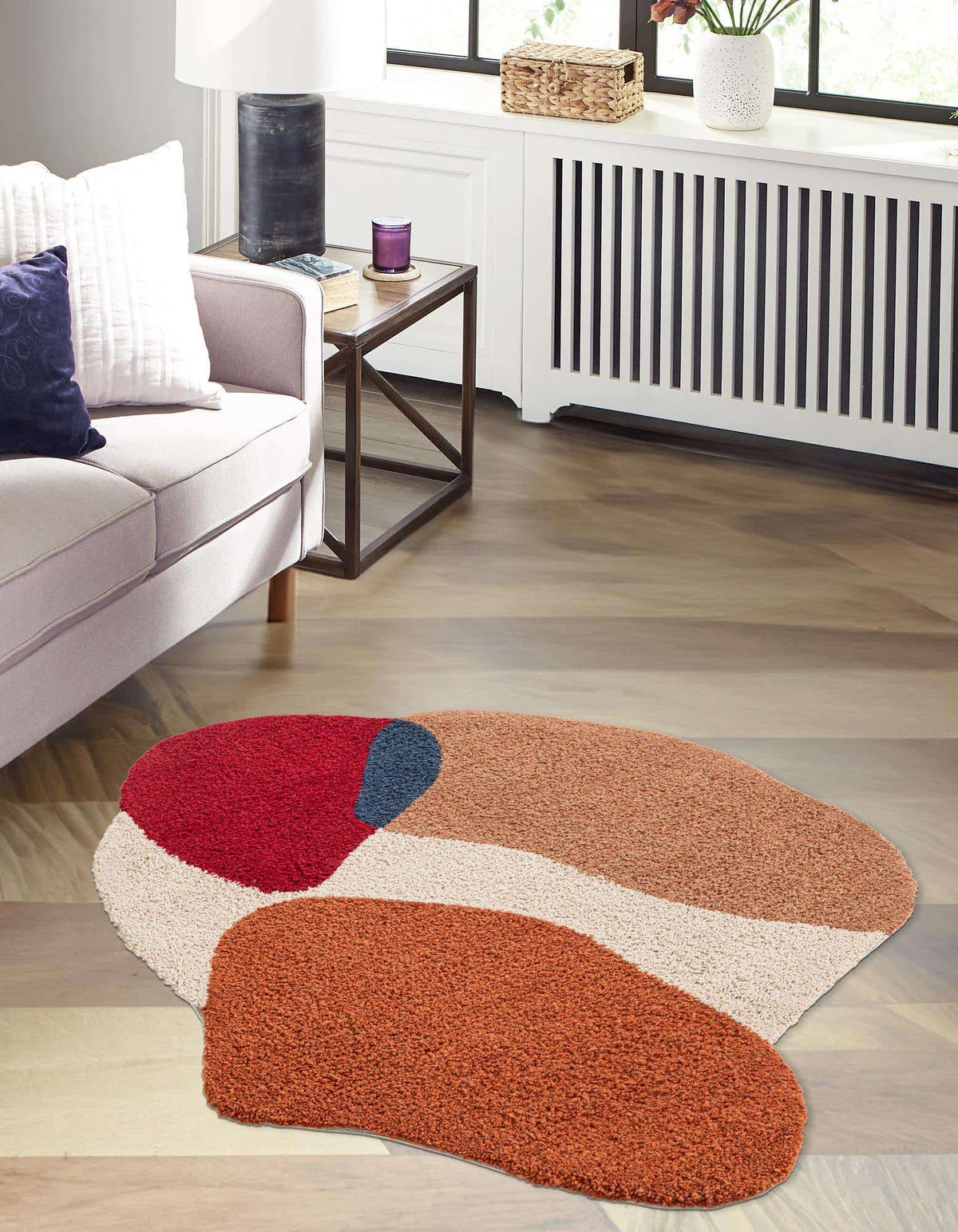 Freiform Teppich AI Handgetuftet in Mehrfarbig von Hadorn™ - Lifestyle Image