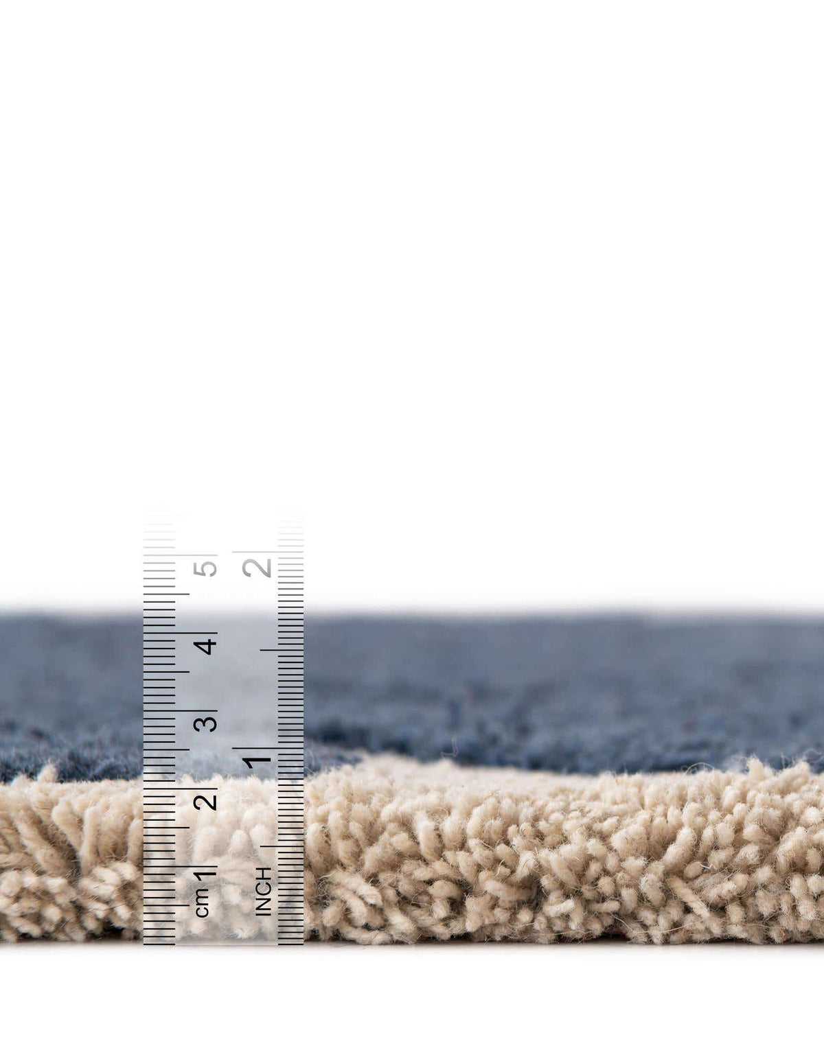 Quadratisch Teppich AI Handgetuftet in Marineblau und Elfenbein von Hadorn™ - Lifestyle Image