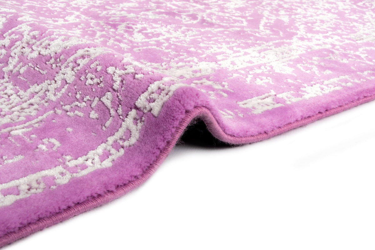 Rechteck Teppich Royal Trodern in Violett von Hadorn™ - Lifestyle Image