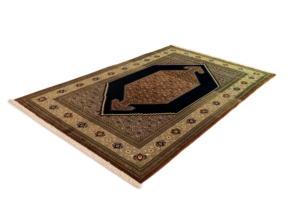 140x211 Ghom