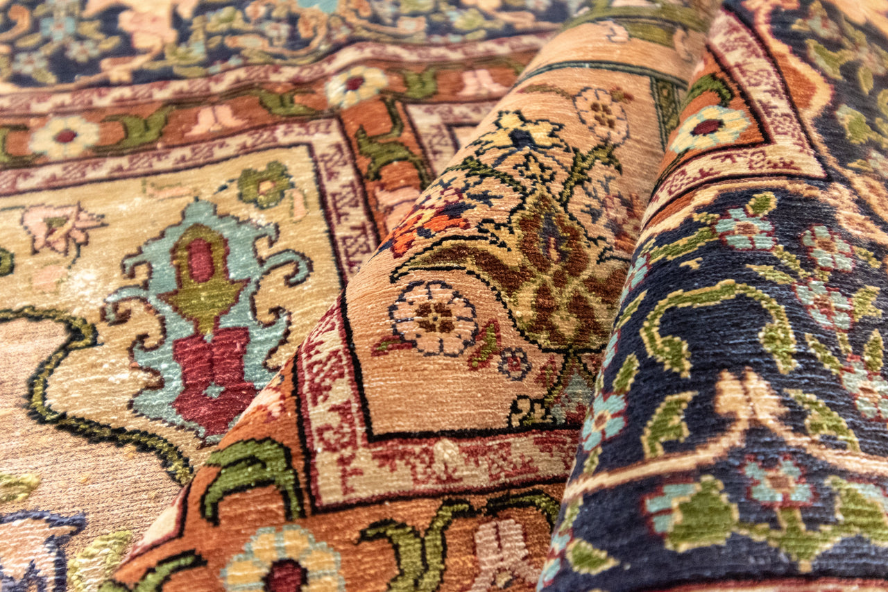 134x82 Hereke Silk