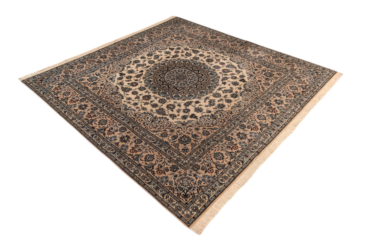 200x203 Nain 6-La