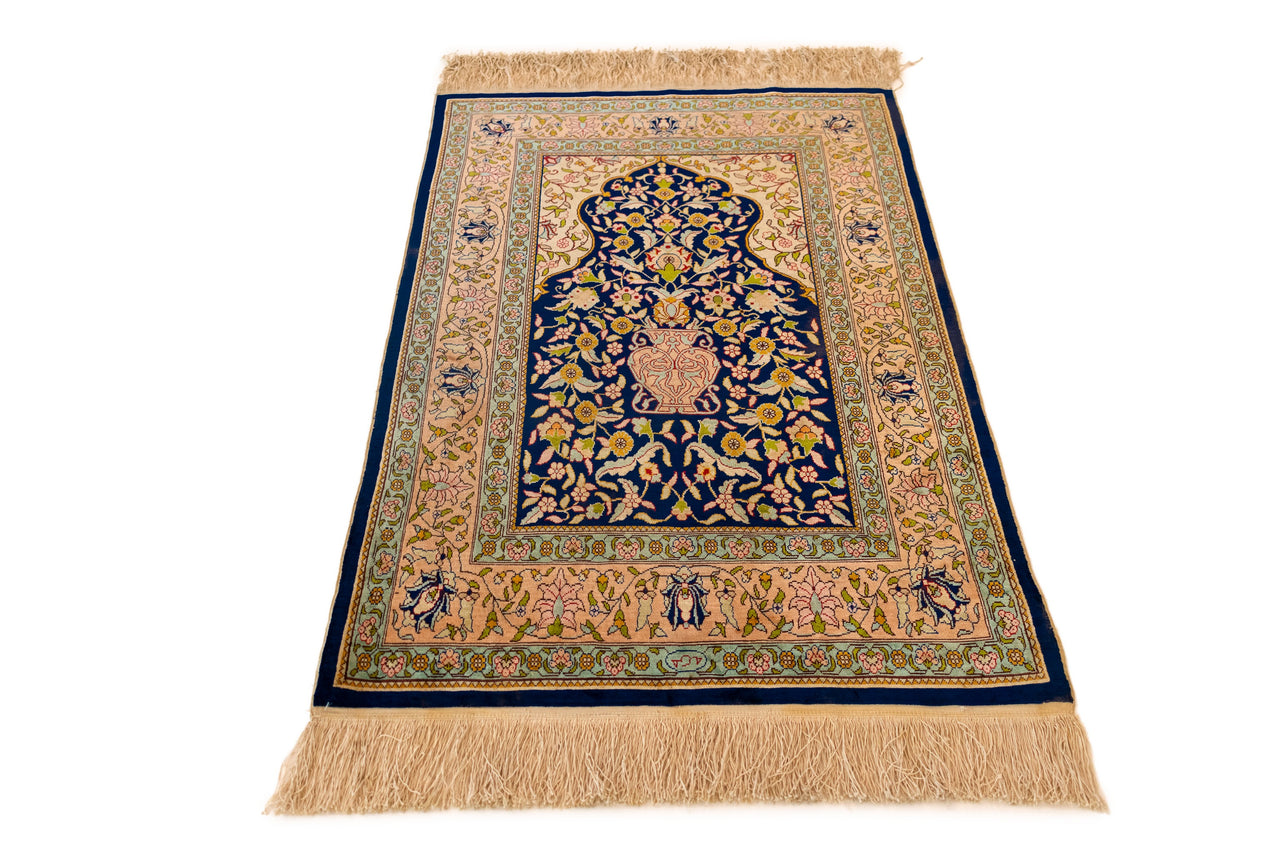 68x97 Hereke Silk