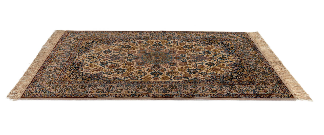 169x109 Isfahan with Silk