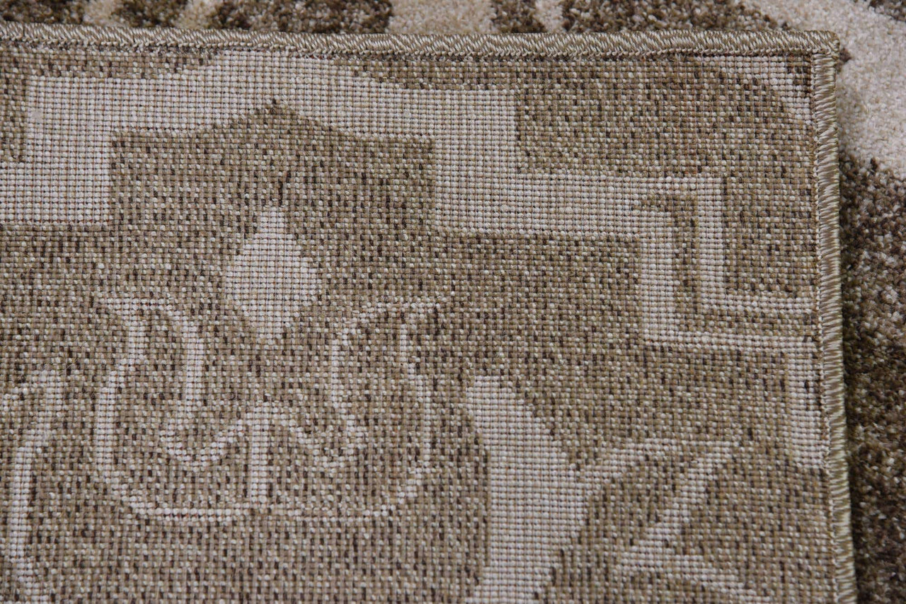 216x305 Damask