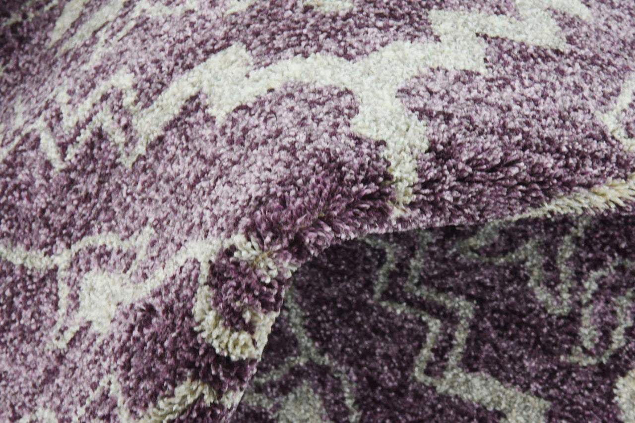 155x244 Damask