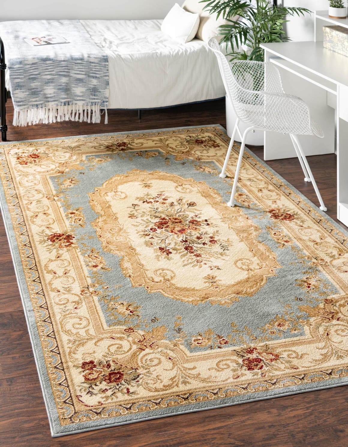 66x91 Classic Aubusson