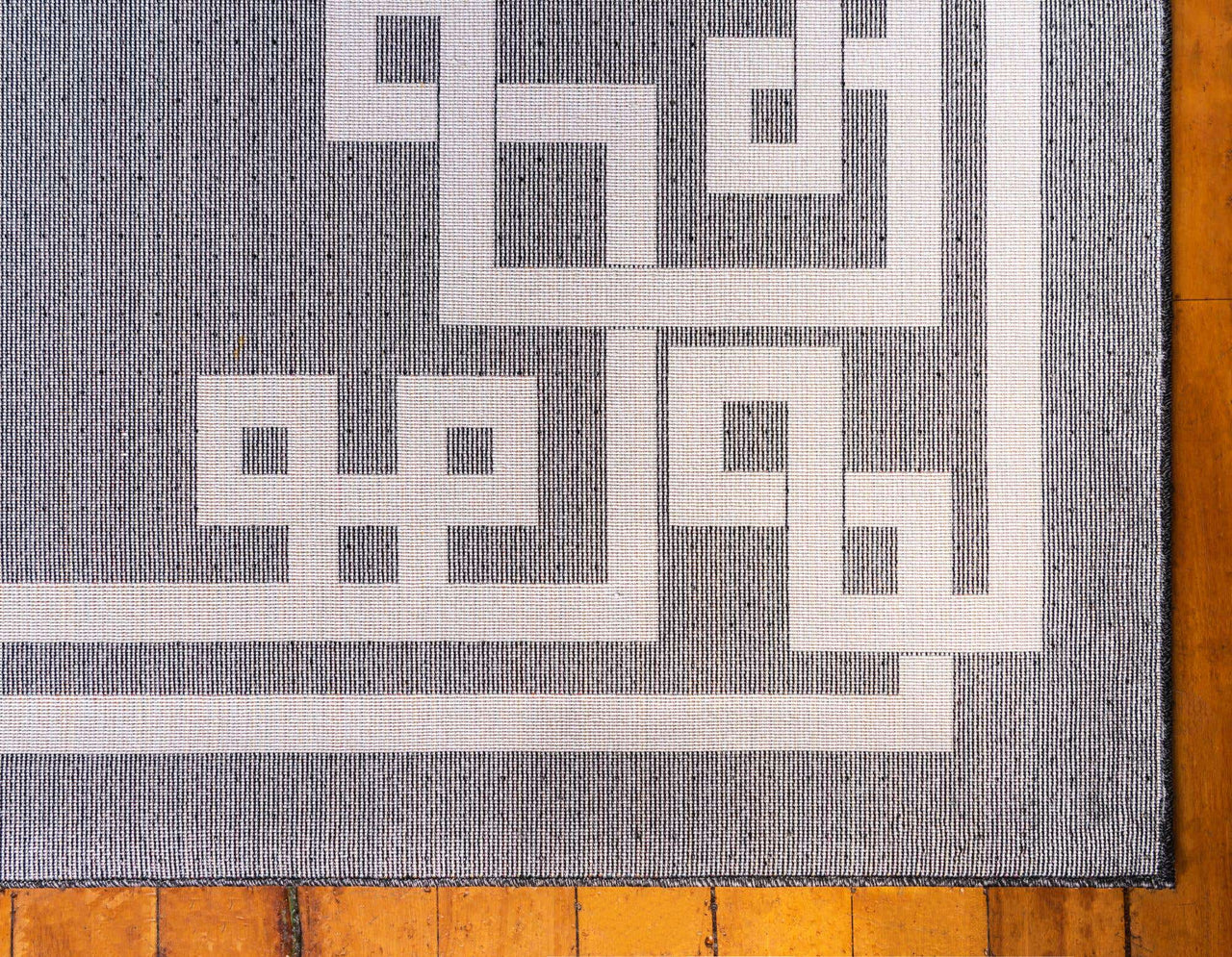 61x91 Greek Key