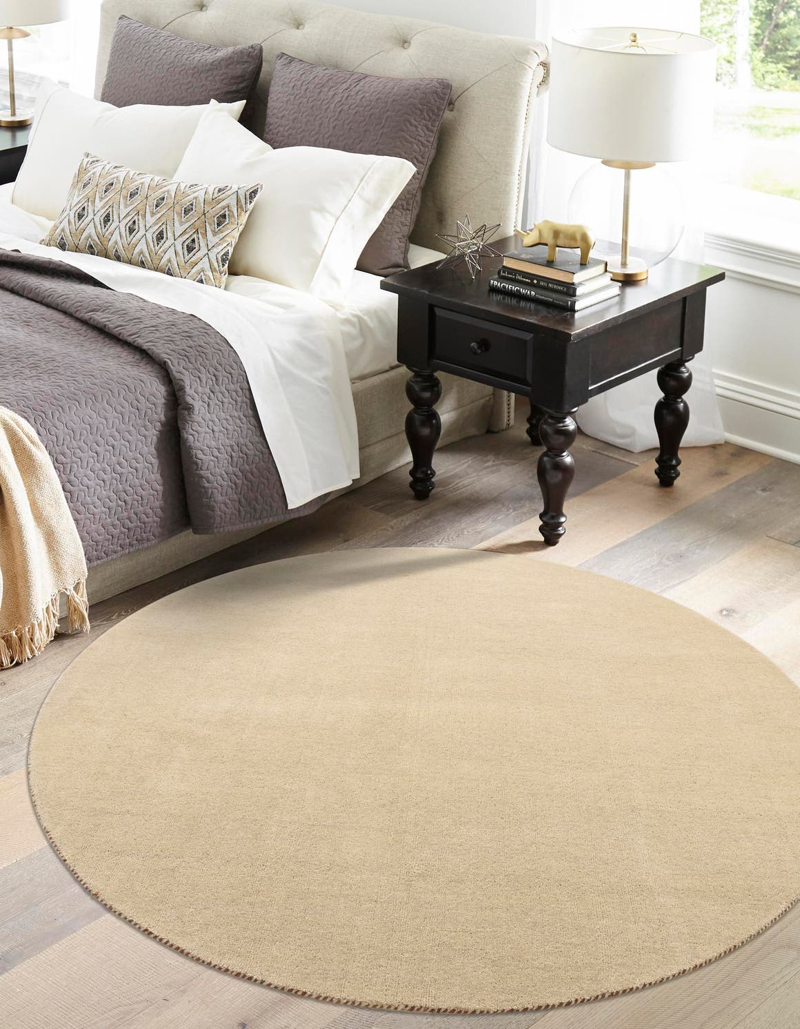 Wolle Teppich Solid Gabbeh in Beige von Hadorn™ - Lifestyle Image