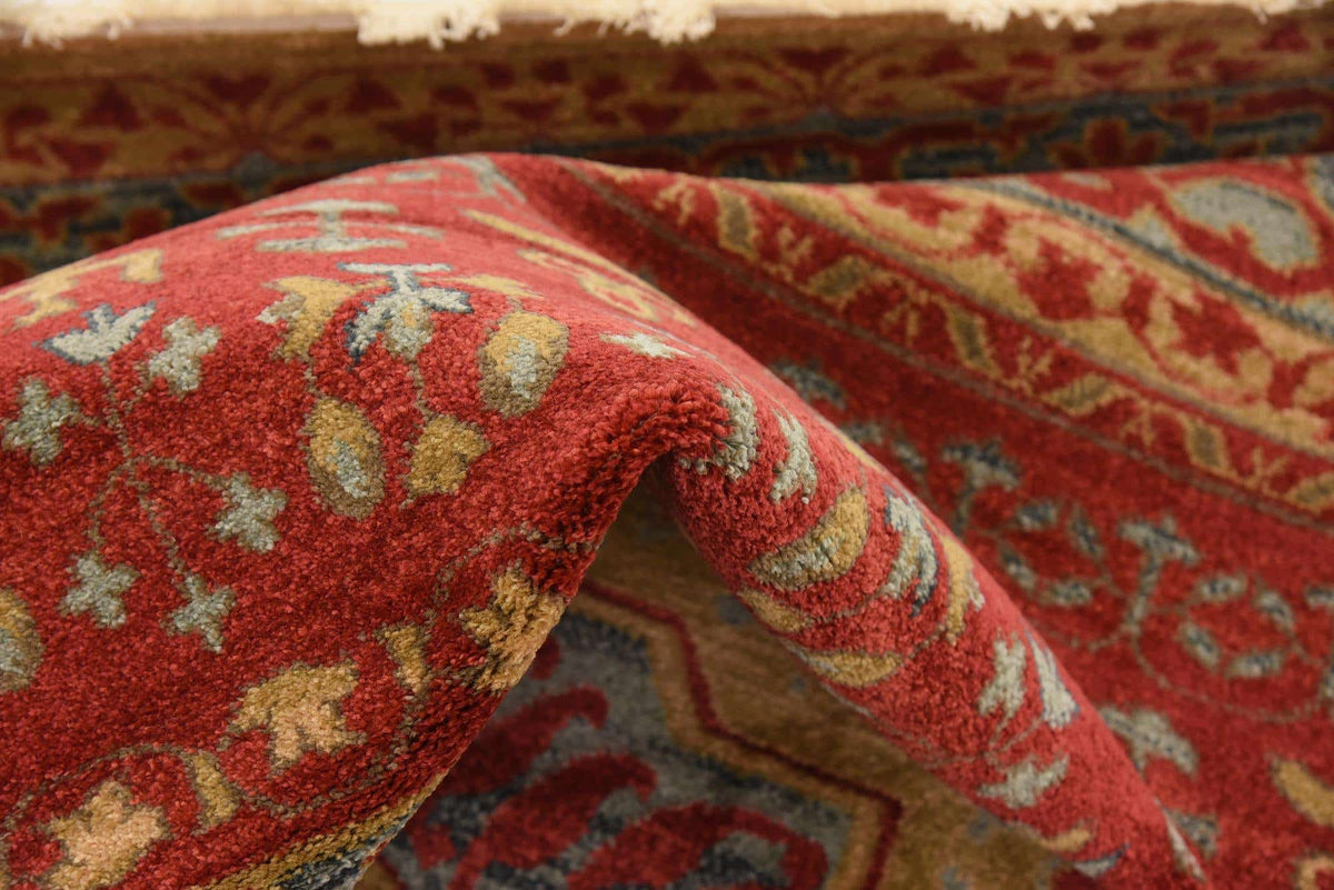 Rechteck Teppich Mamluk in Rot von Hadorn™ - Lifestyle Image