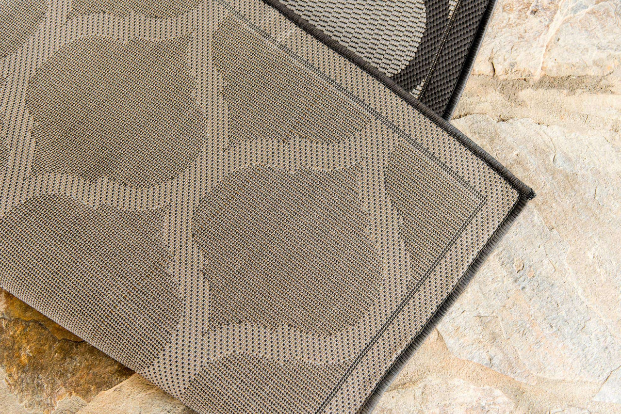 160x244 Outdoor Trellis