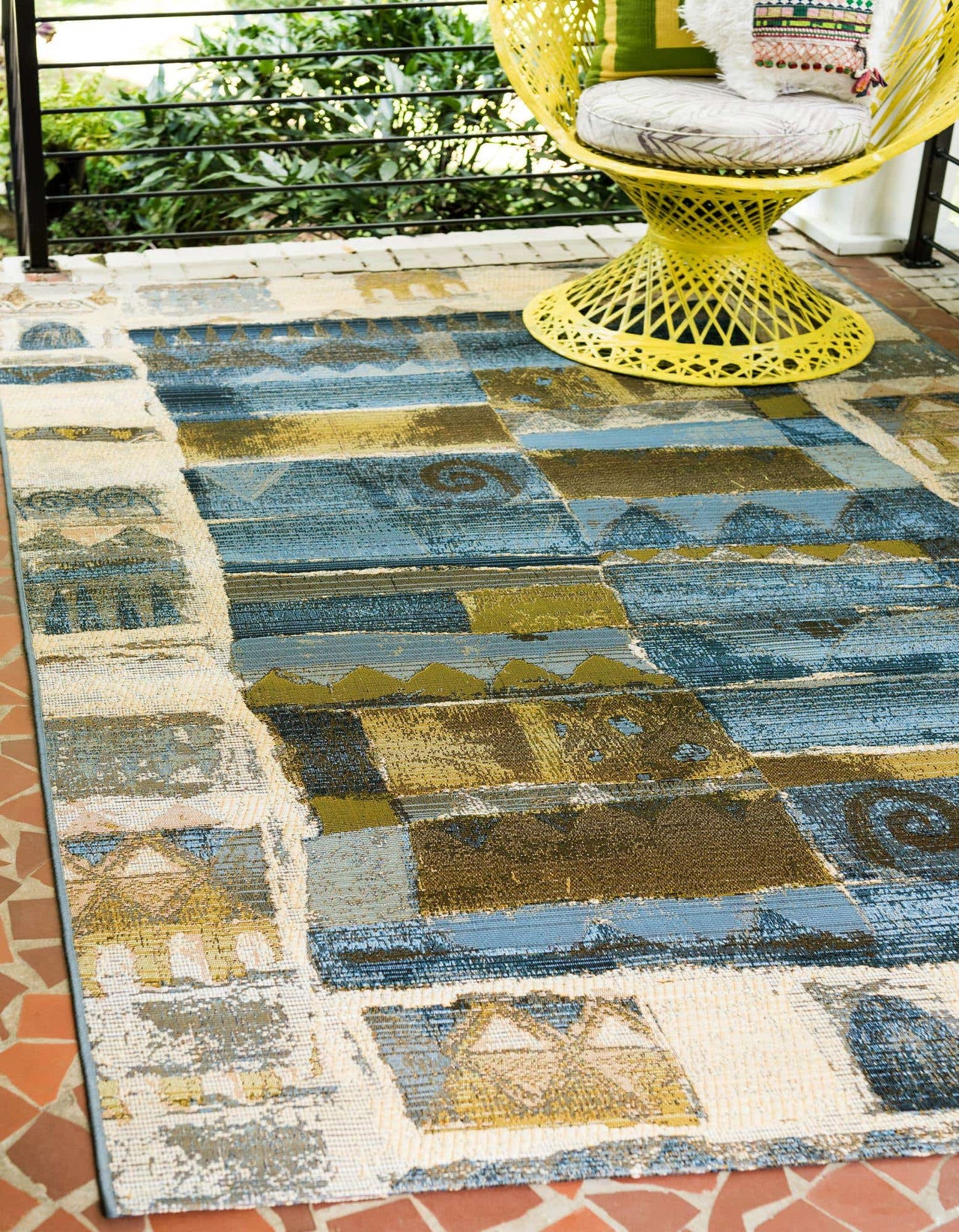 122x183 Outdoor Modern