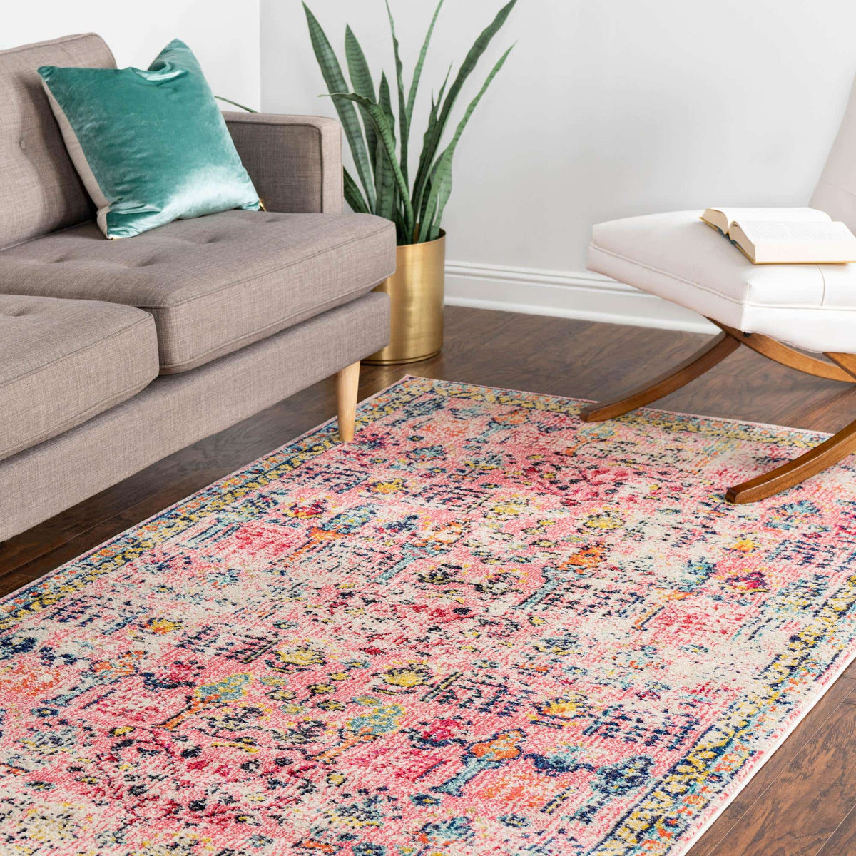 Rechteck Teppich Alta in Rosa von Hadorn™ - Lifestyle Image