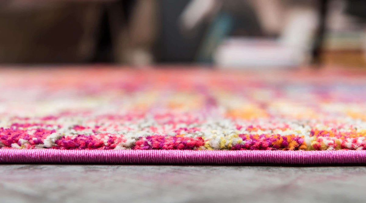 Rechteck Teppich Spectrum in Rosa von Hadorn™ - Lifestyle Image