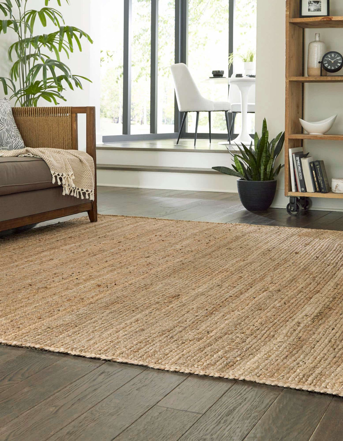 Quadratisch Teppich Braided Jute in Natürlich von Hadorn™ - Lifestyle Image