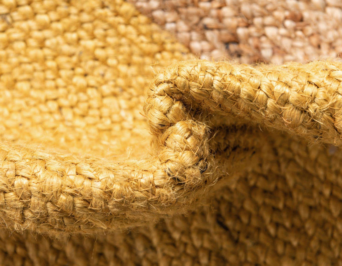 Rechteck Teppich Braided Jute in Gelb von Hadorn™ - Lifestyle Image