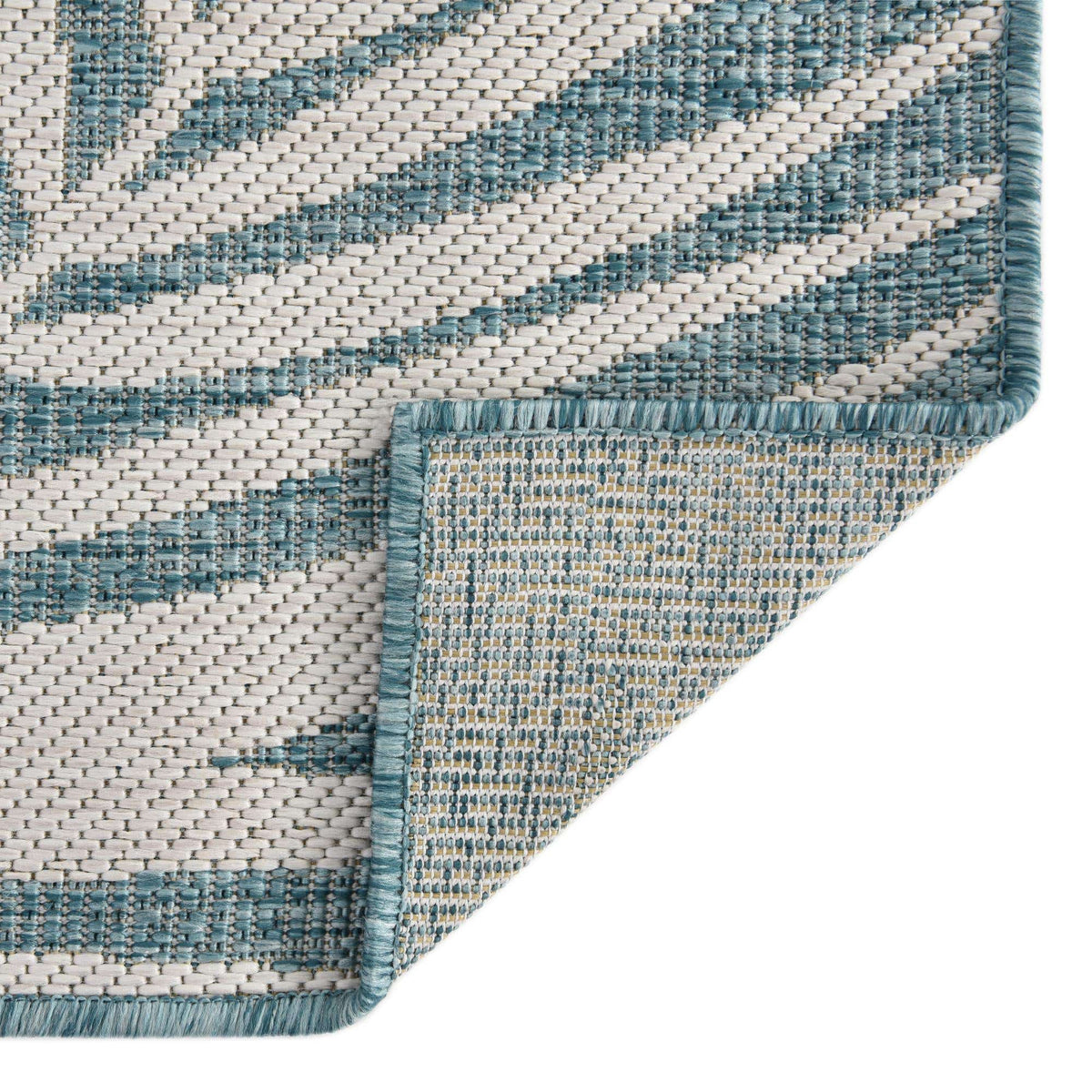 Rechteck Outdoor Teppich Outdoor Botanical in Hellblau von Hadorn™ - Lifestyle Image
