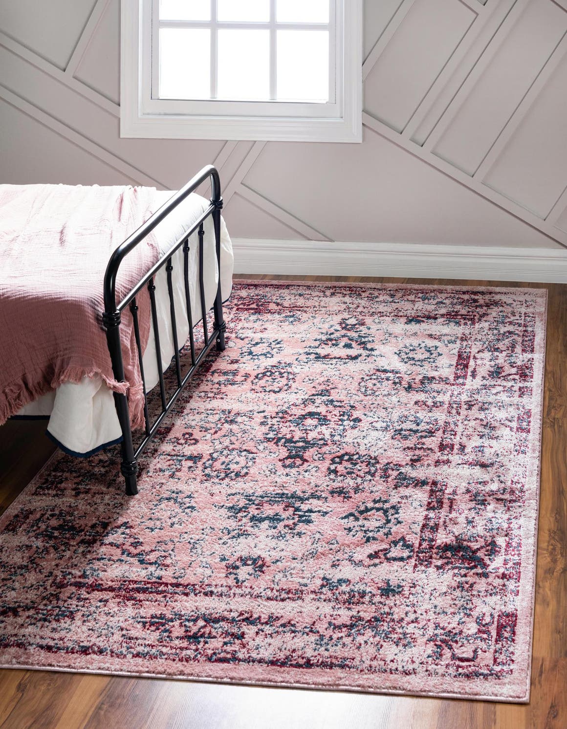 Rechteck Teppich Charleston in Rosa von Hadorn™ - Lifestyle Image