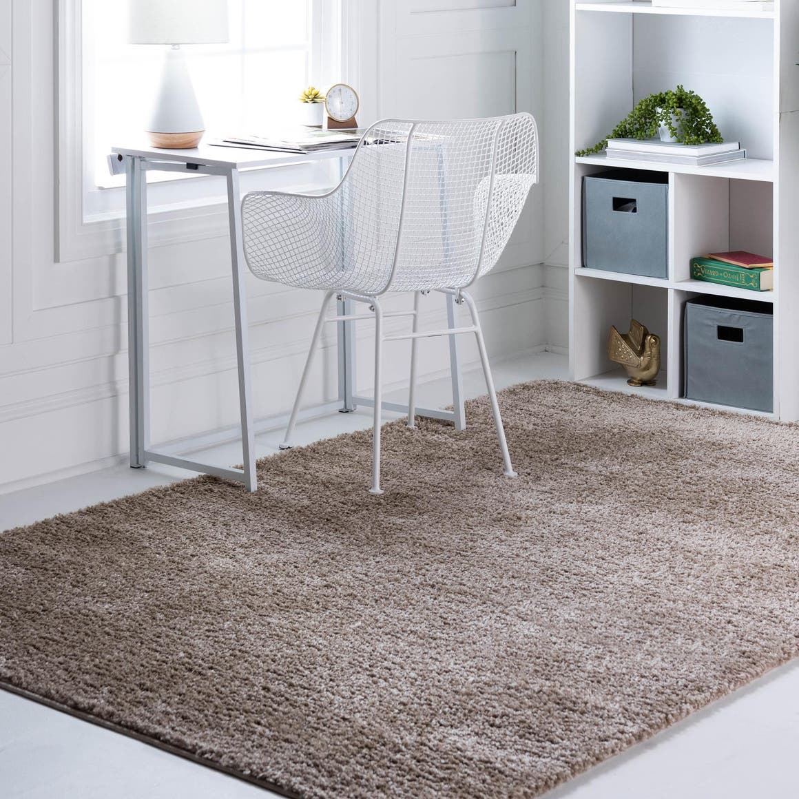 Rechteck Hochflorteppich Soft Solid Shag in Grau von Hadorn™ - Lifestyle Image